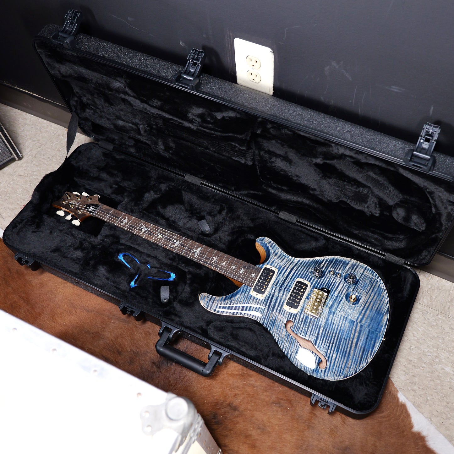 PRS 40th Anniversary Custom 24-08 Semi-Hollow Limited Edition 10 Top Faded Whale Blue