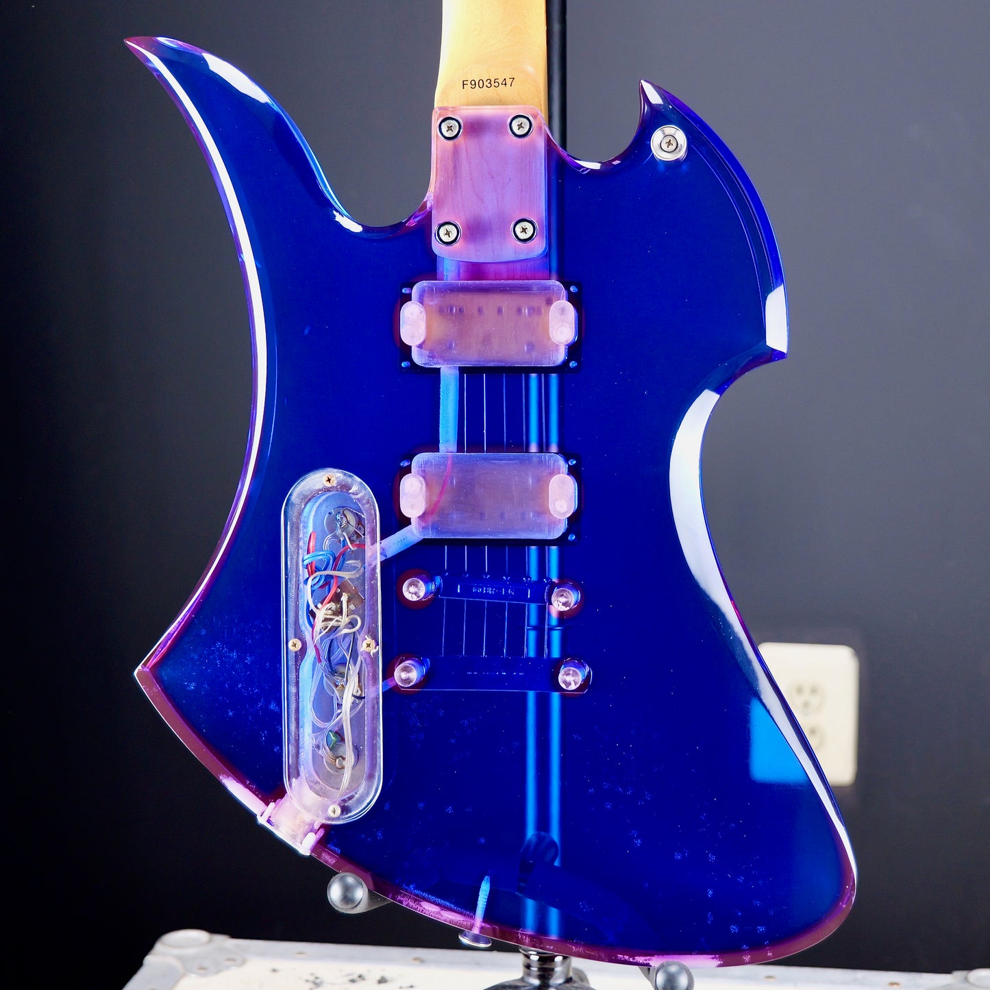 B.C. Rich Mockingbird Acrylic Ice Blue