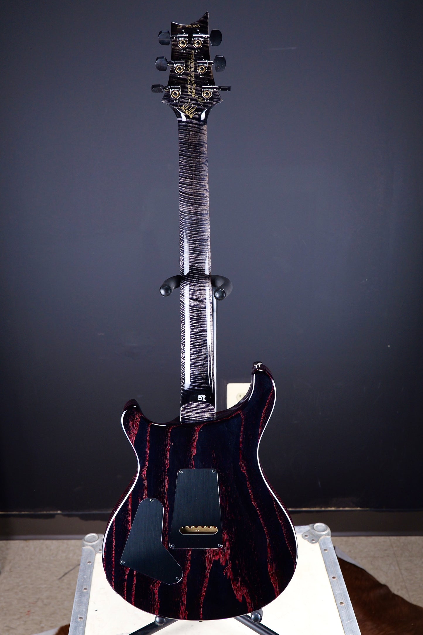 PRS Private Stock Custom 24/08 Blood Red / Black Wash w Matching Grainfill