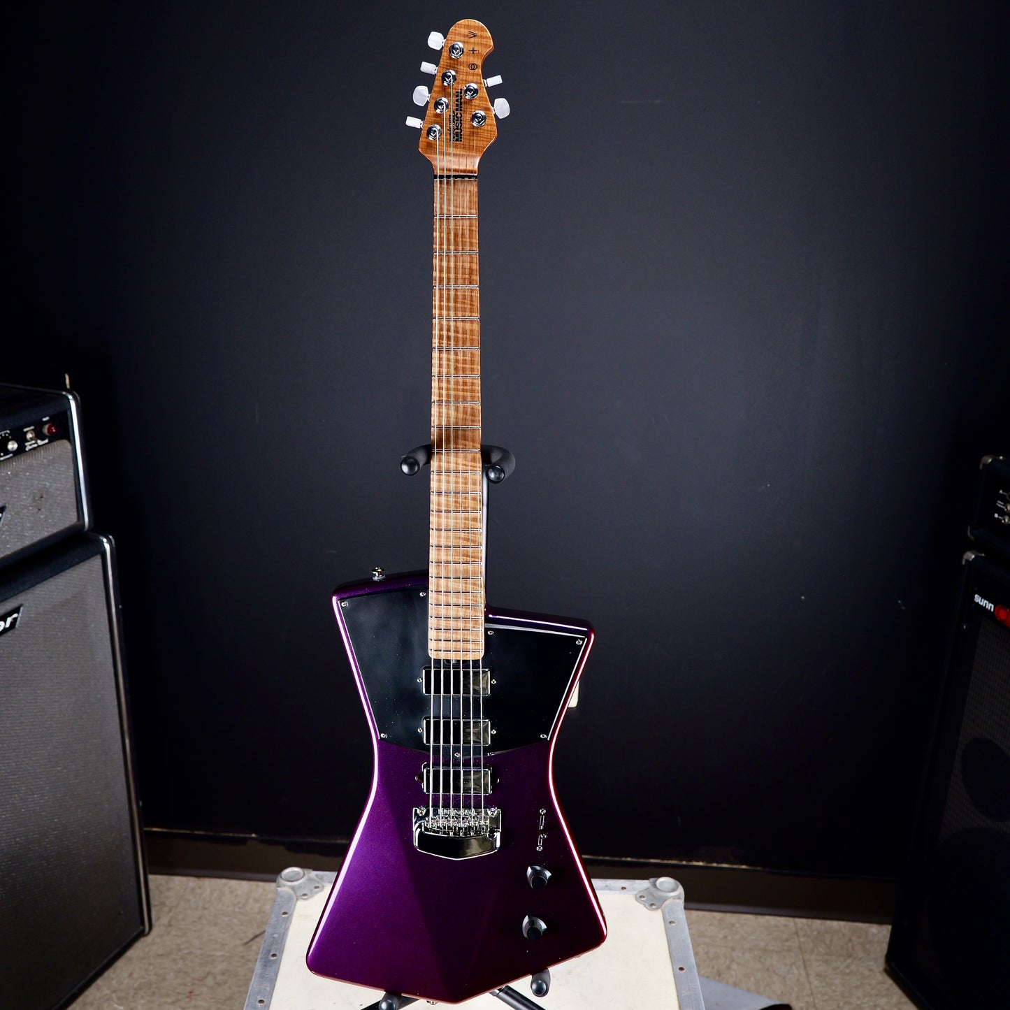 Ernie Ball Music Man St. Vincent Blue / Orange