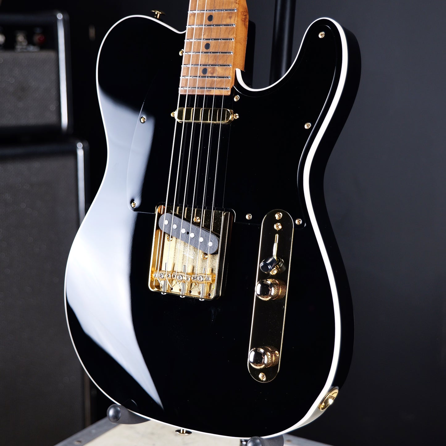 Suhr Mateus Asato Classic T Black