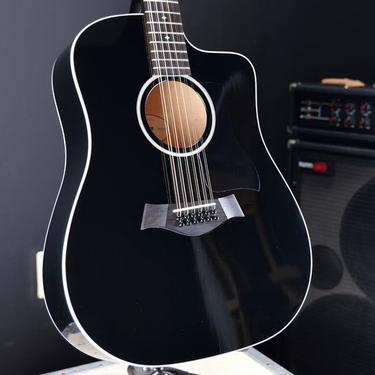 Taylor 250ce Black Deluxe