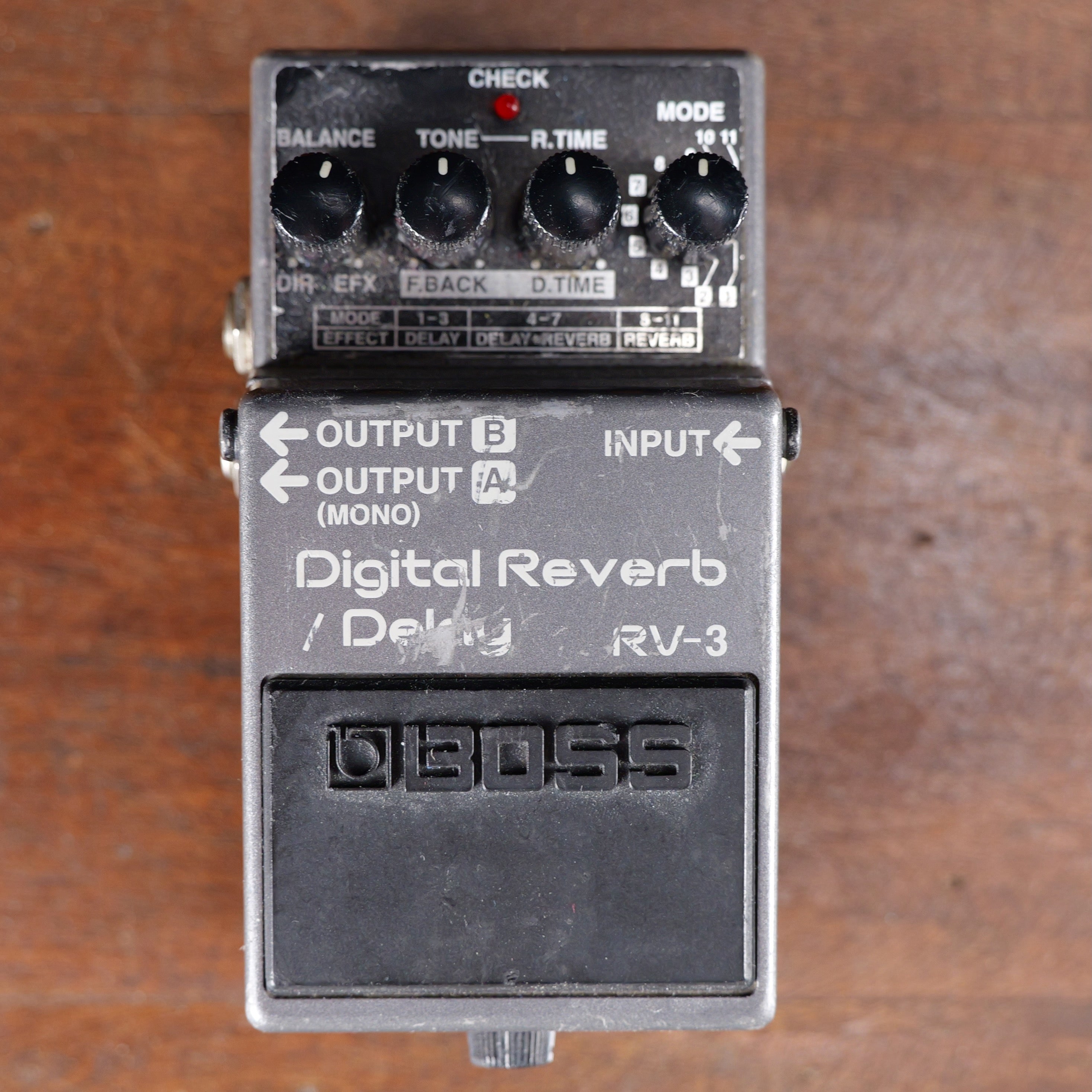 Boss Digital Reverb/Delay RV-3 – Matt's Guitars