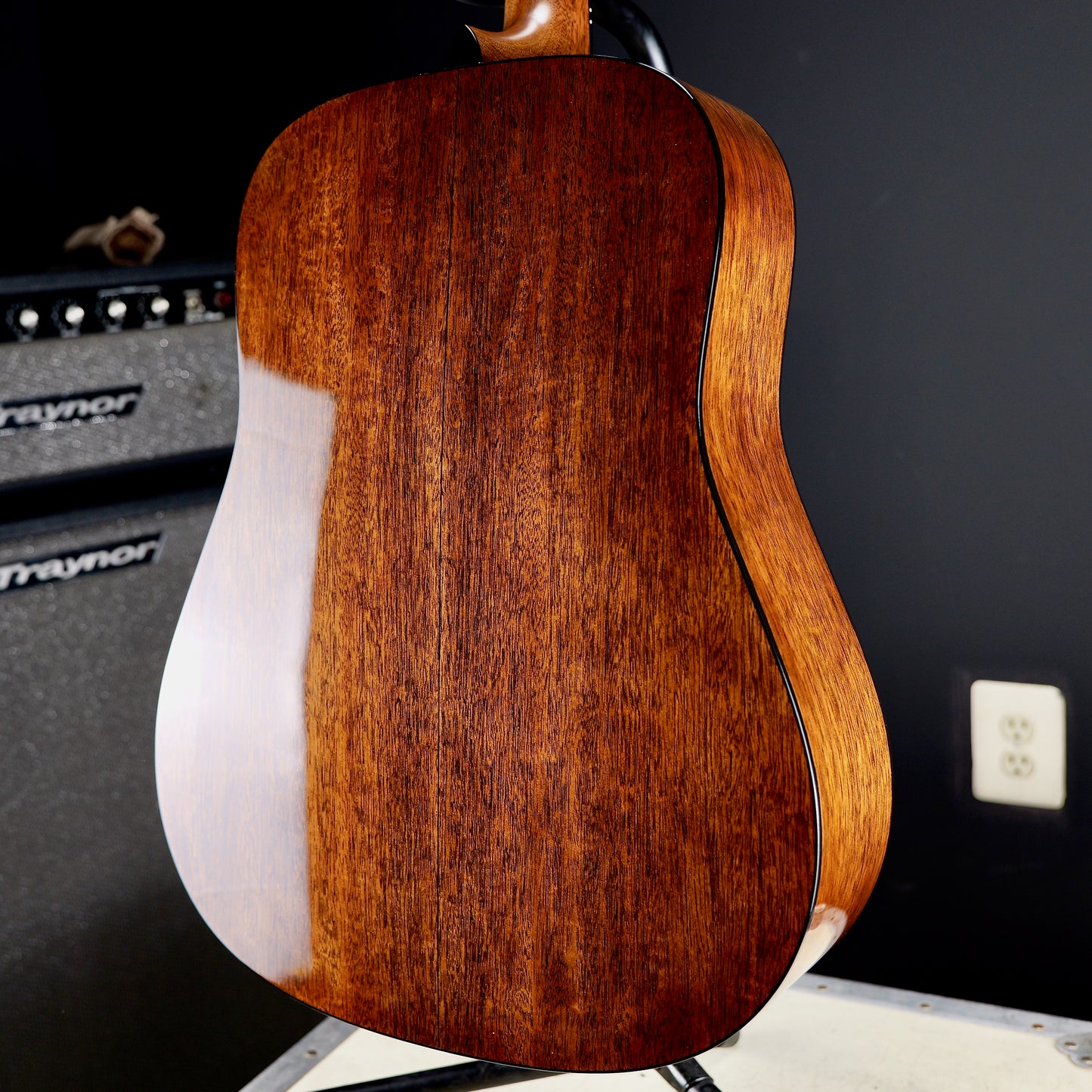 Martin D-18 Gloss 1933 Ambertone