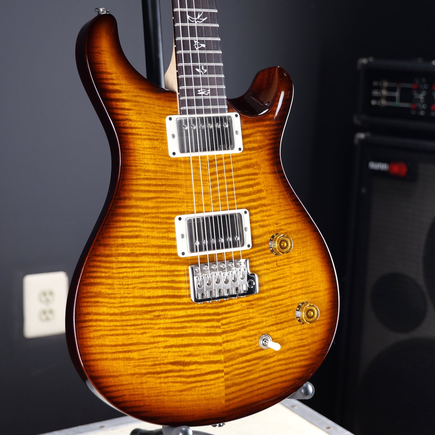 PRS CE 22 Limited Edition Black Amber