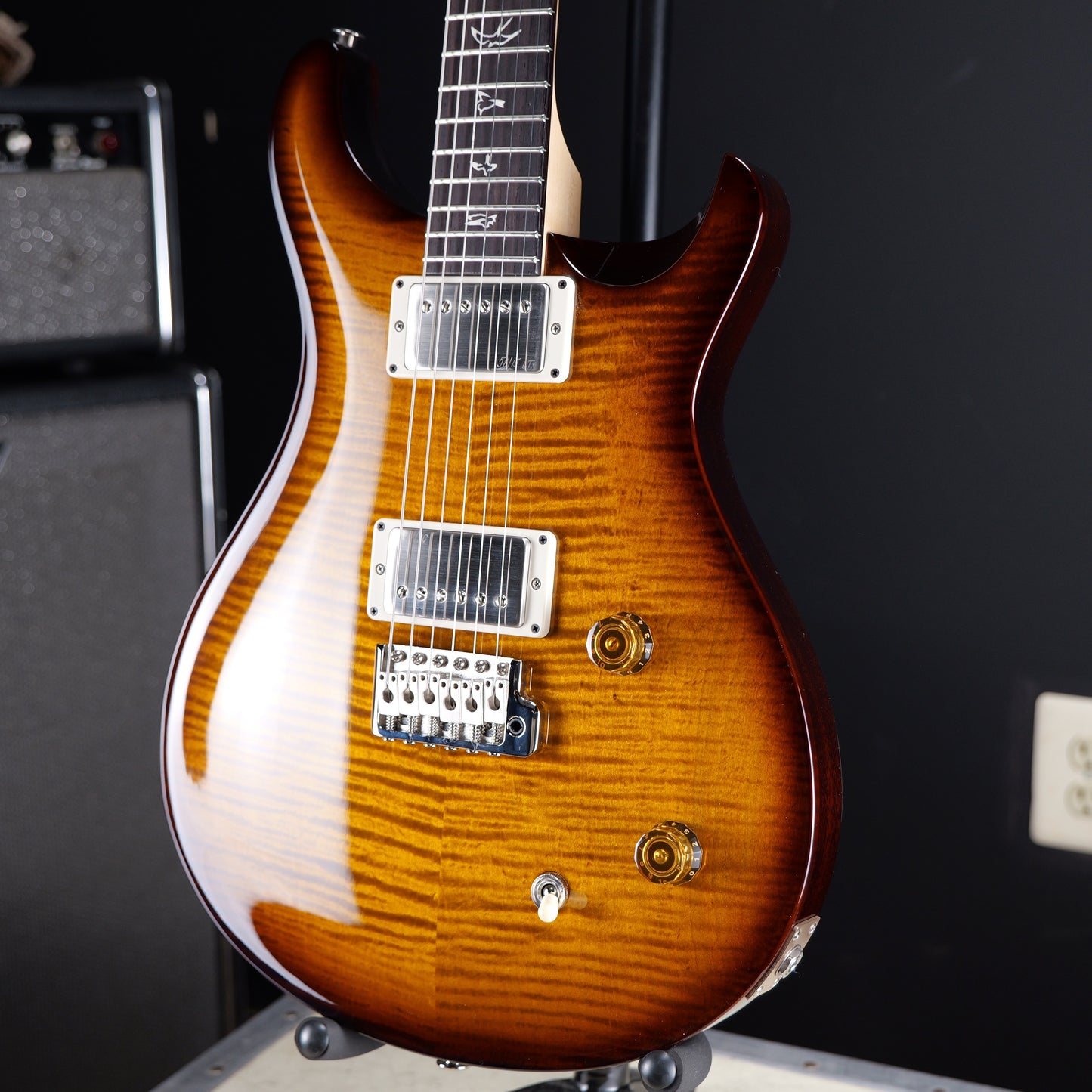 PRS CE 22 Limited Edition Black Amber