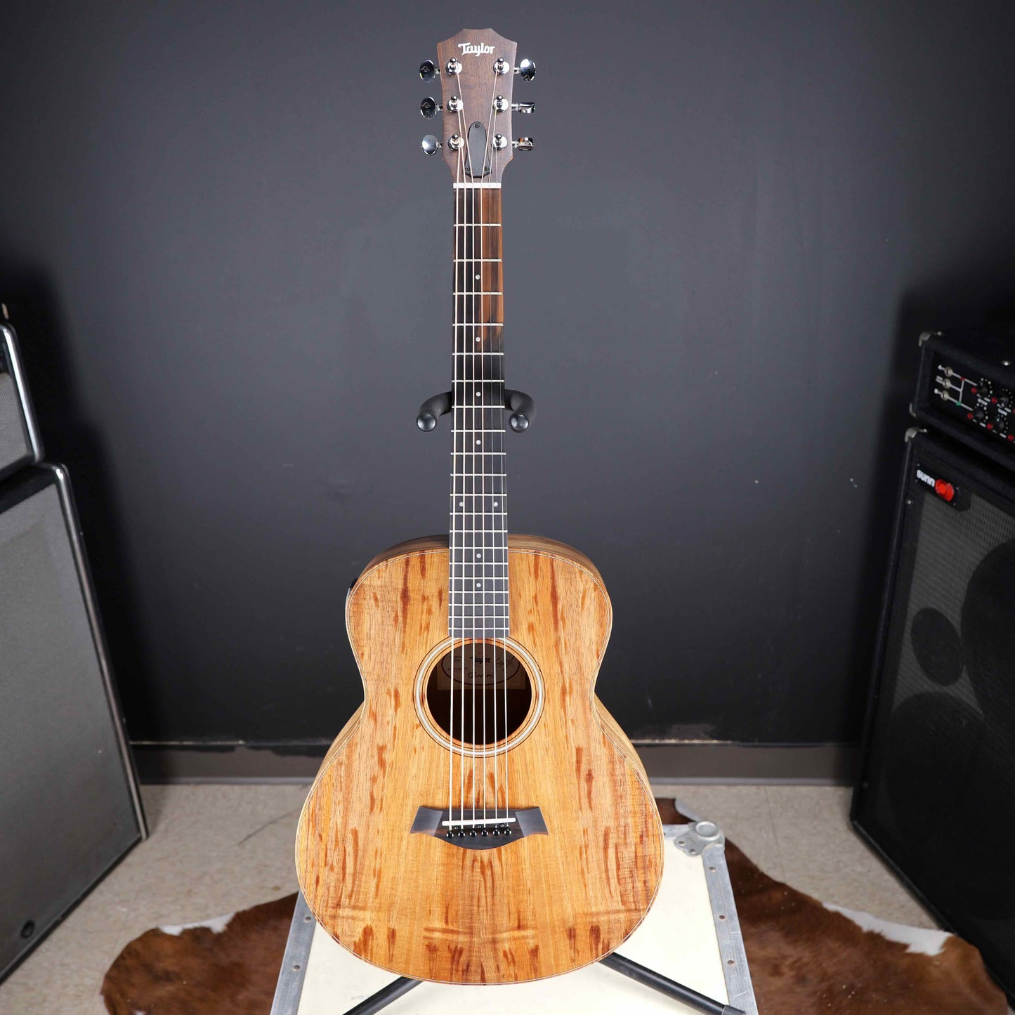 Taylor GS Mini-e Koa