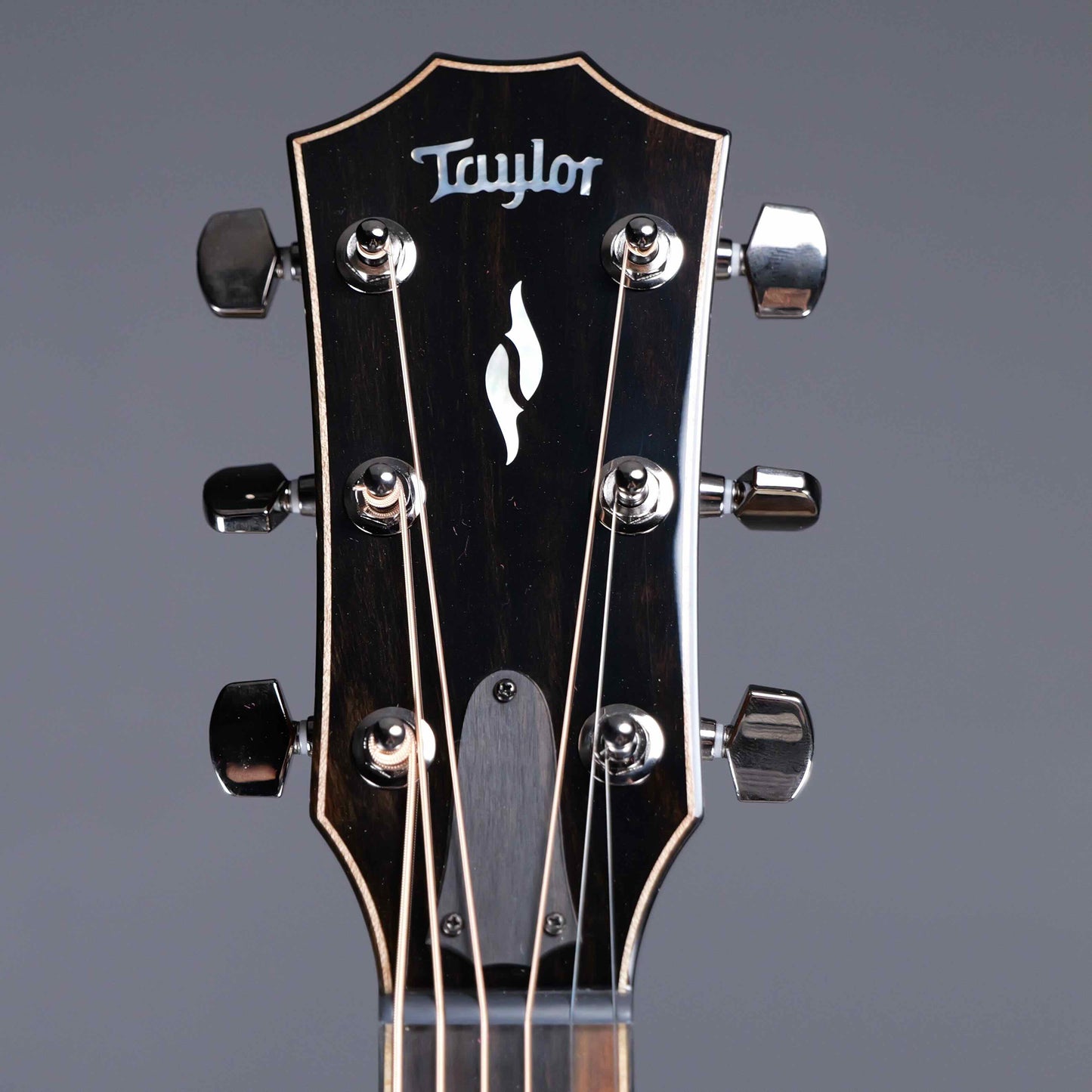 Taylor 814ce