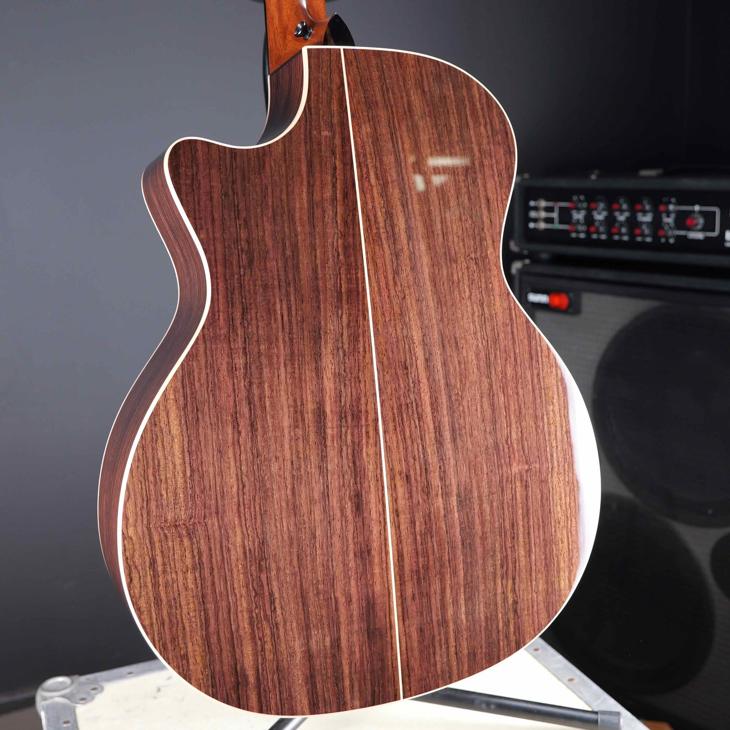 Taylor 814ce