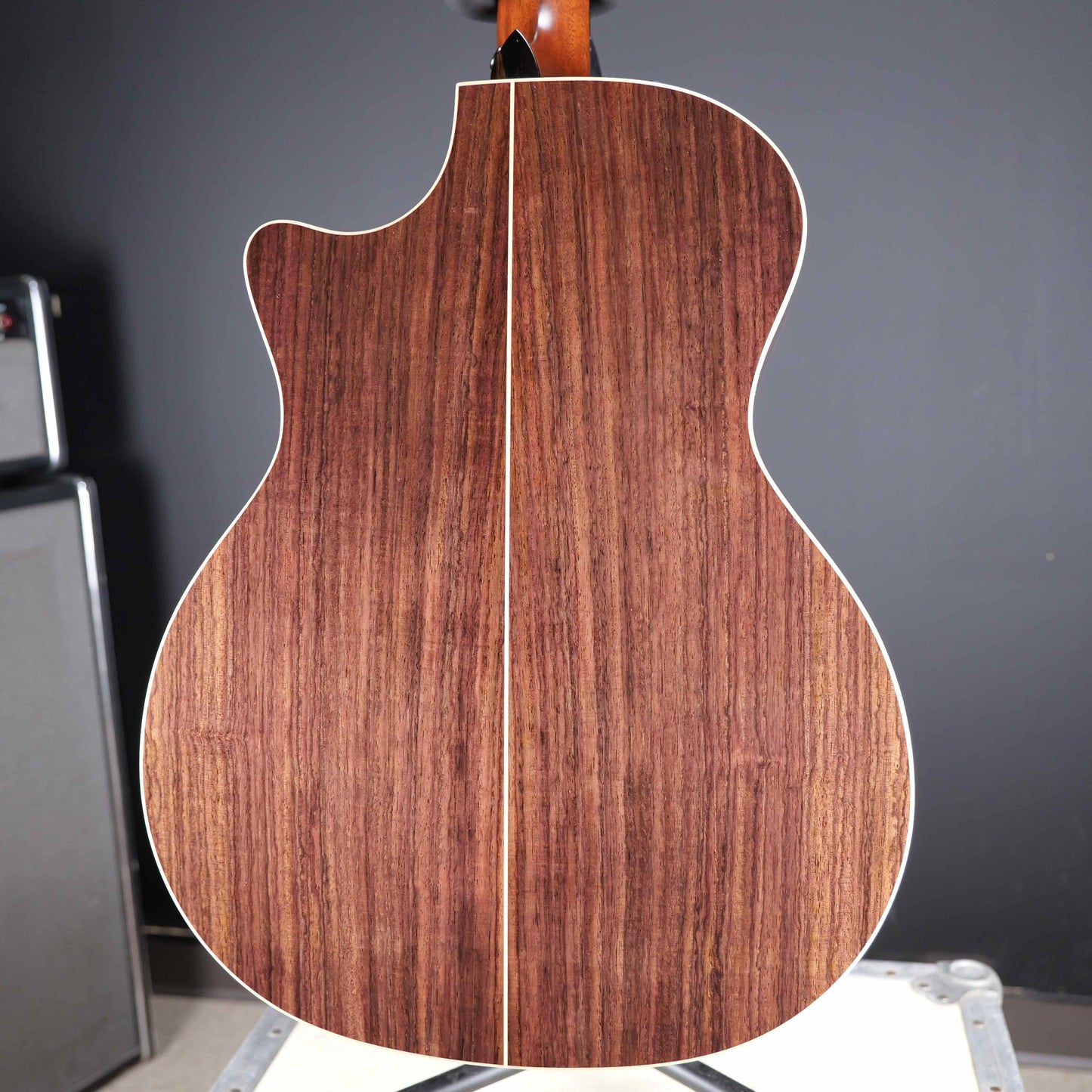Taylor 814ce
