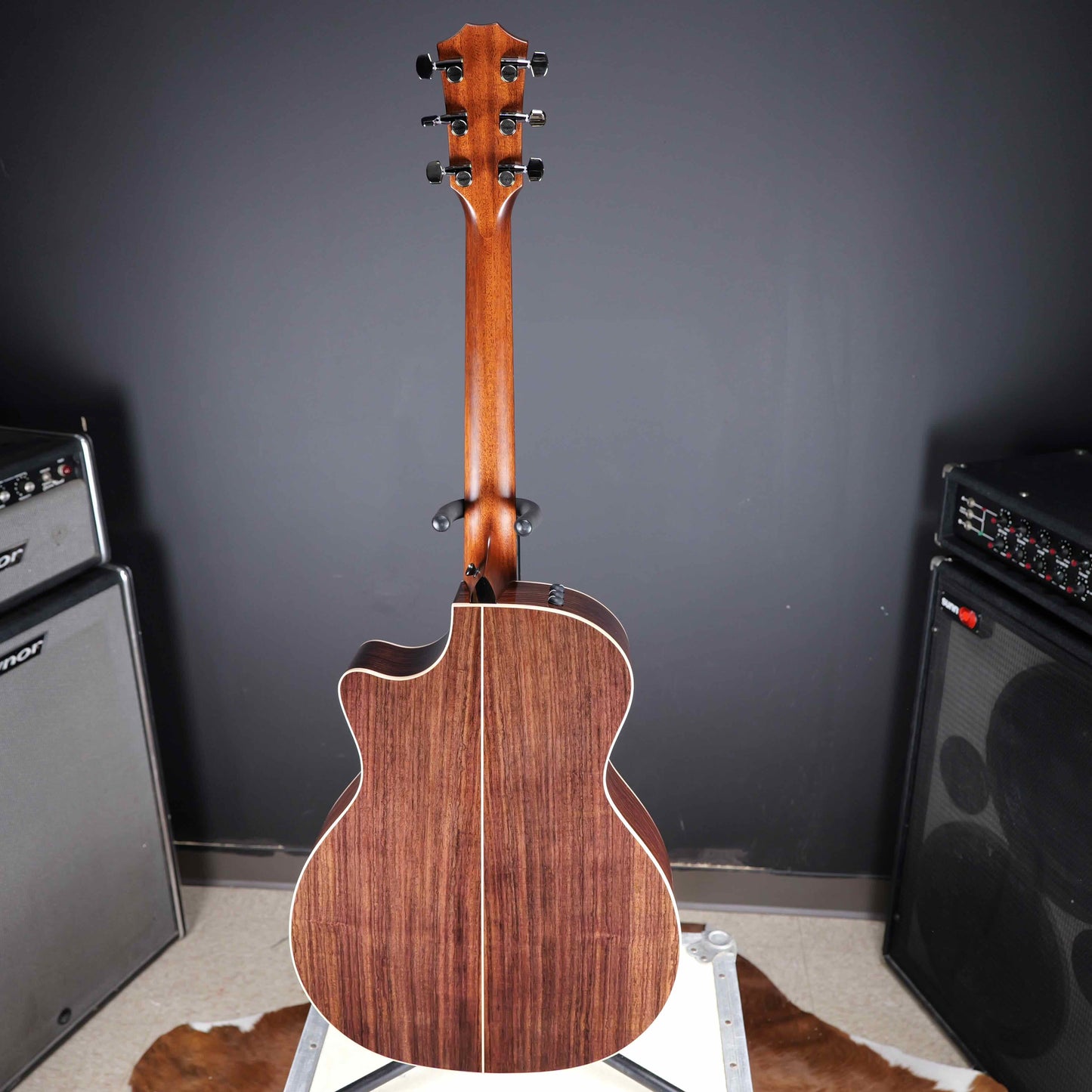 Taylor 814ce