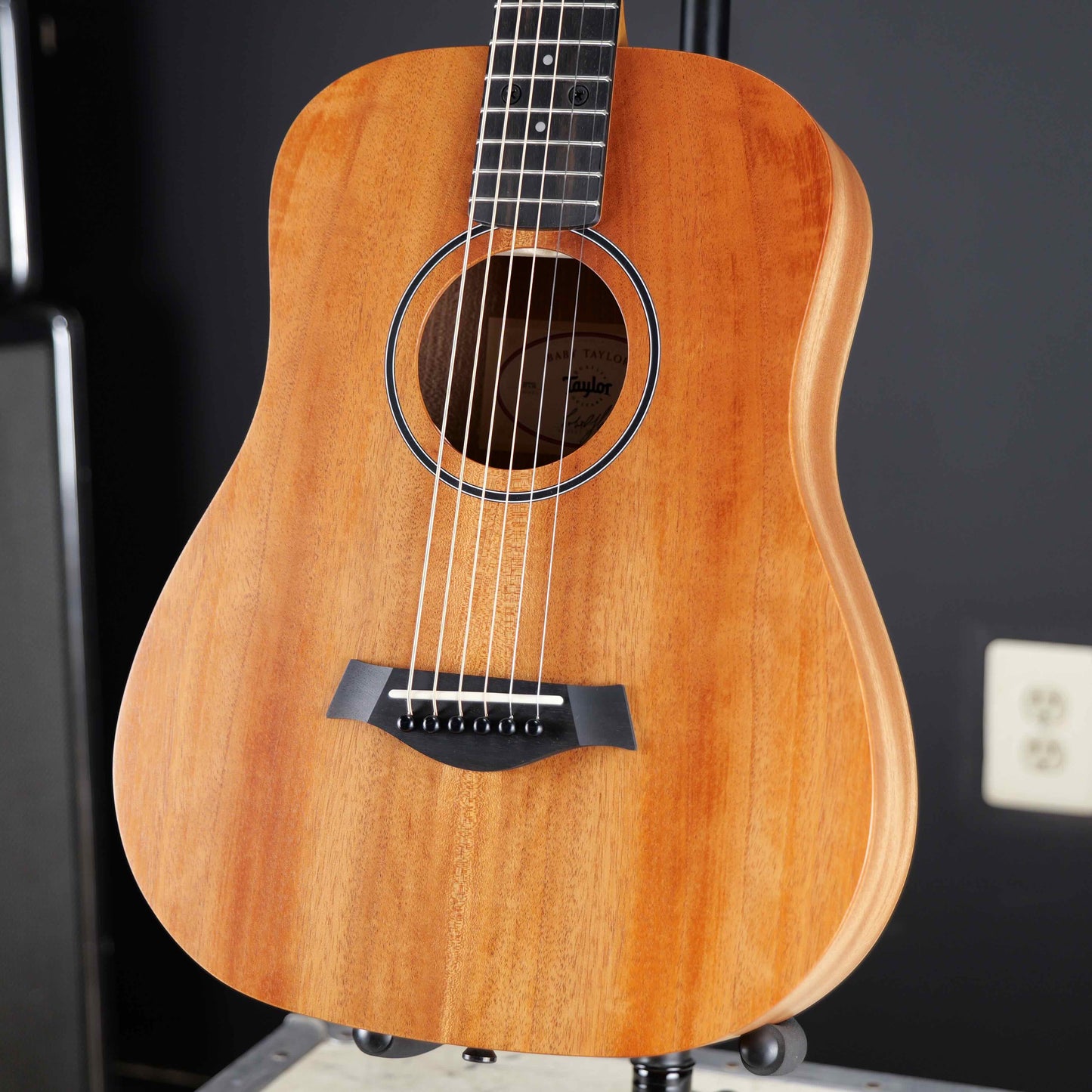 Taylor Baby Mahogany (BT2)