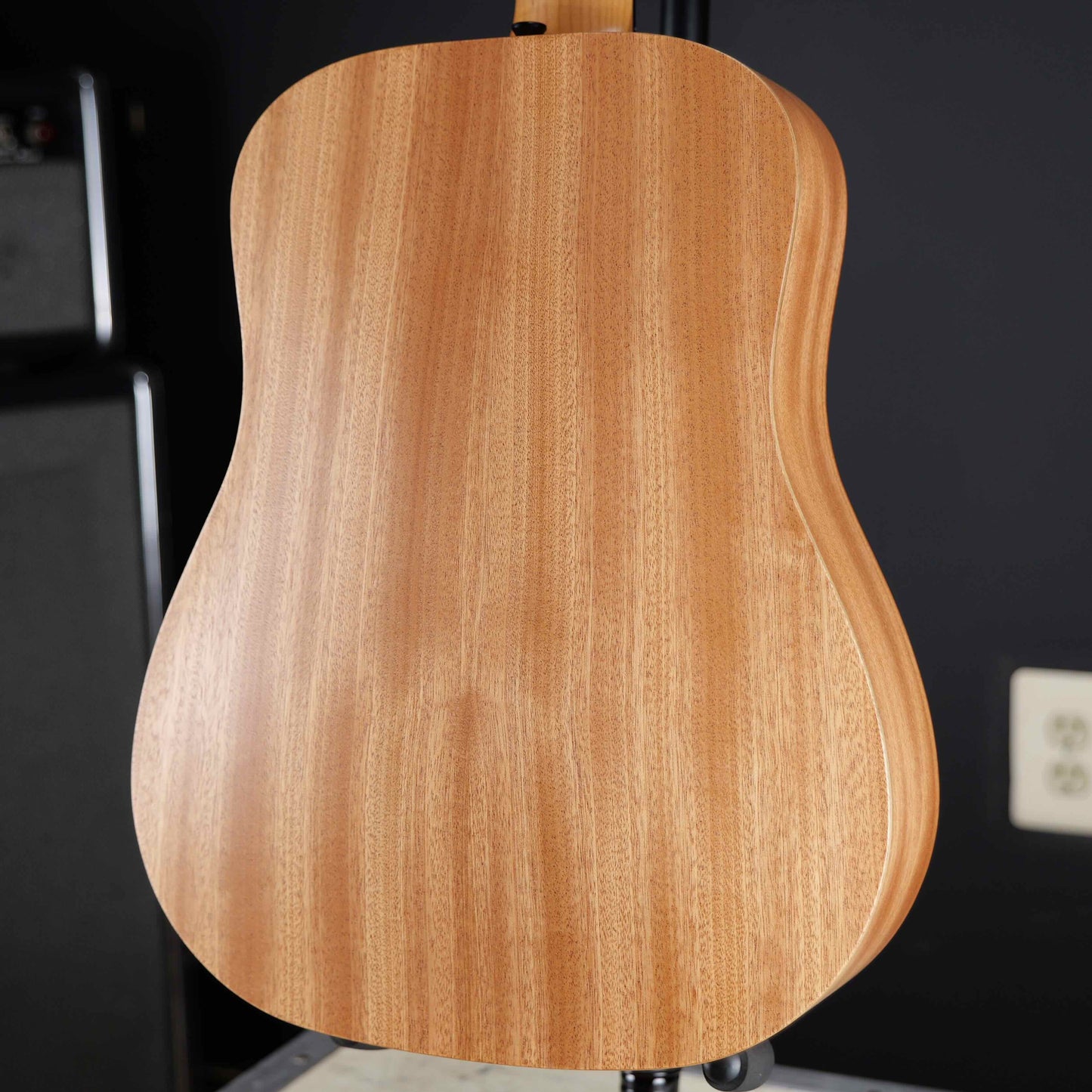 Taylor Baby Mahogany (BT2)