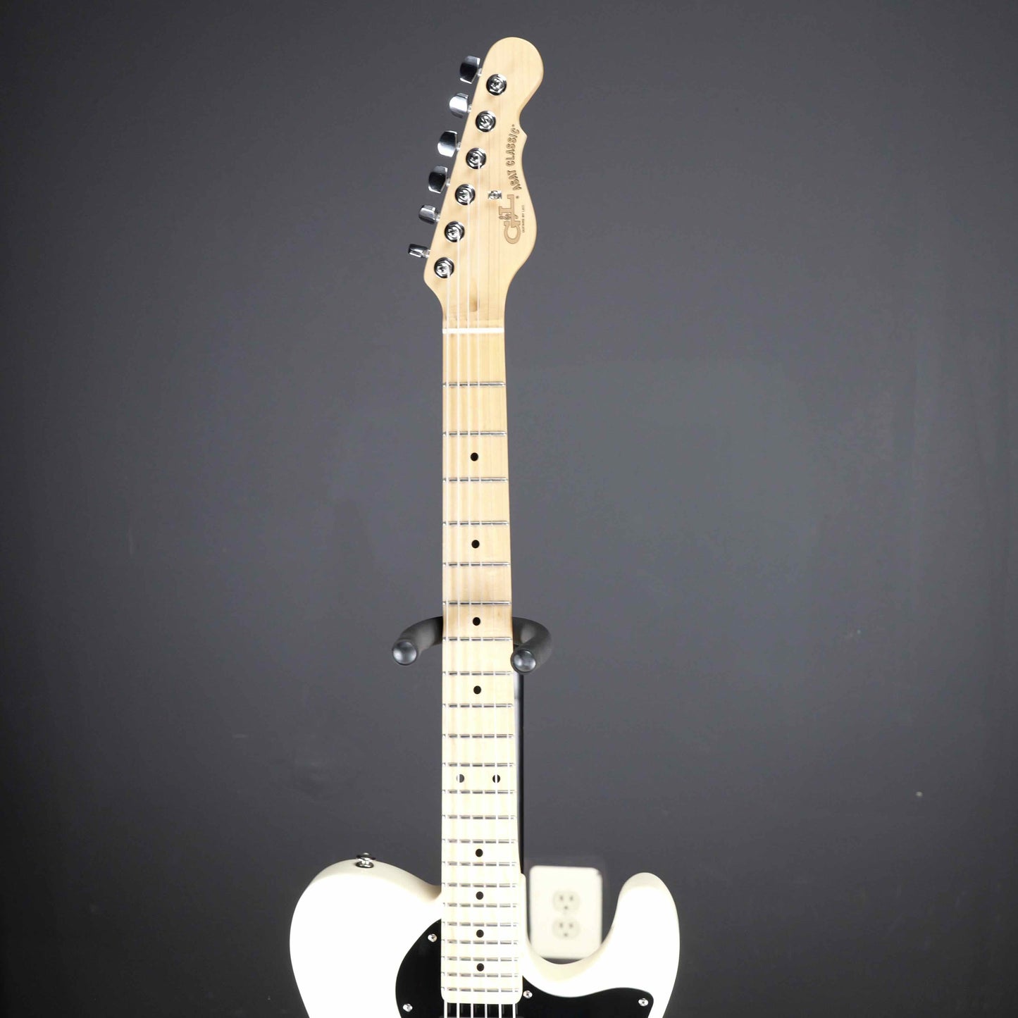 G&L Limited Edition ASAT Classic Thinline Vintage White