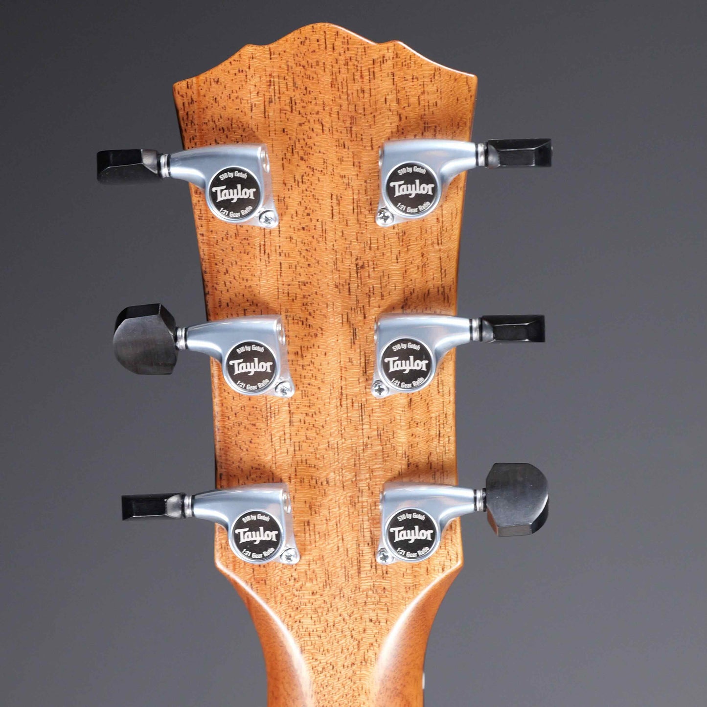 Taylor Gold Label 814e