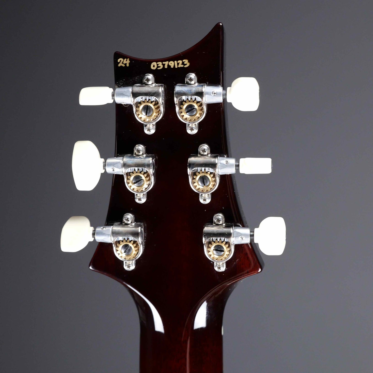 PRS Modern Eagle V Black Gold Burst