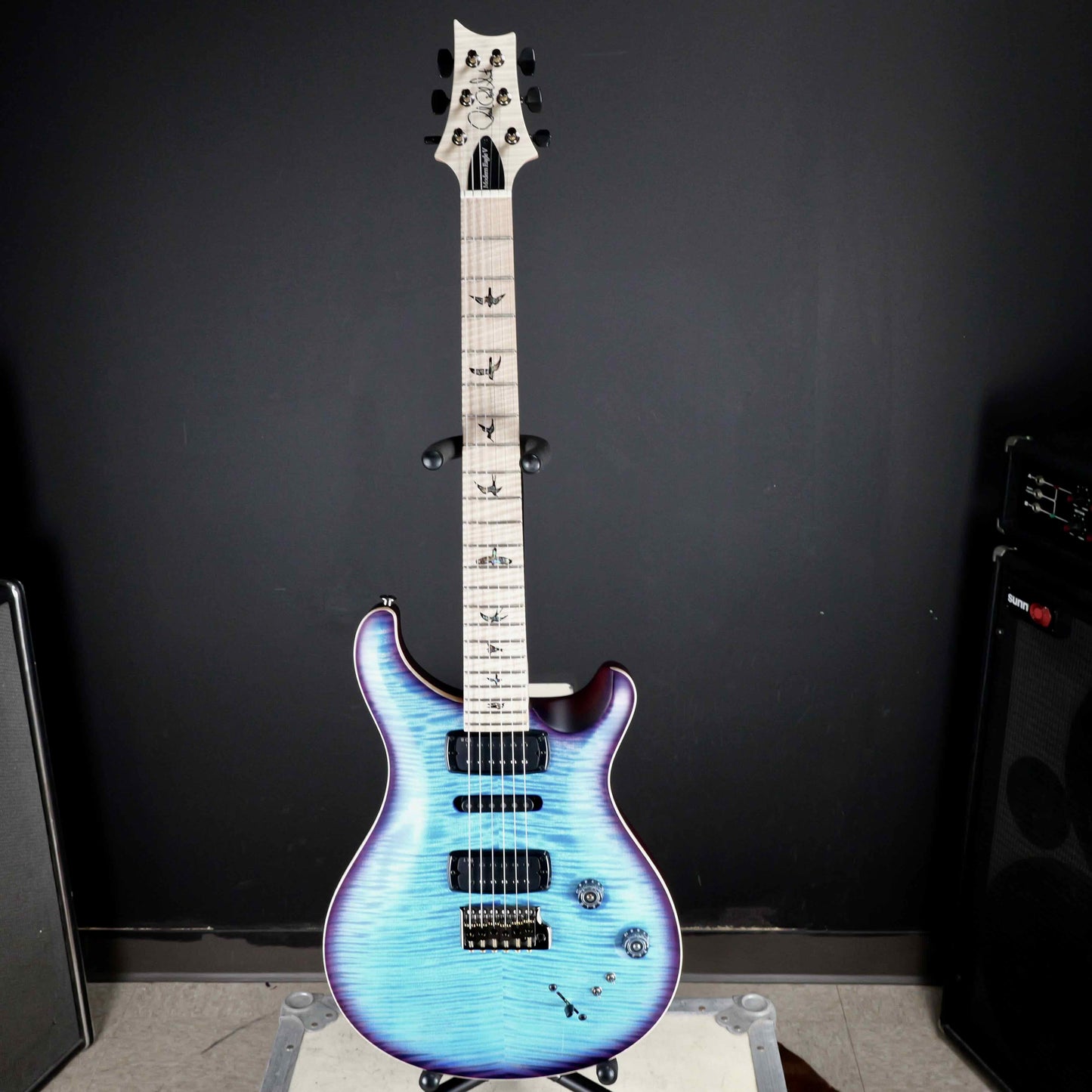 PRS Wood Library Modern Eagle V Aquableux Purple Burst 10 Top Satin