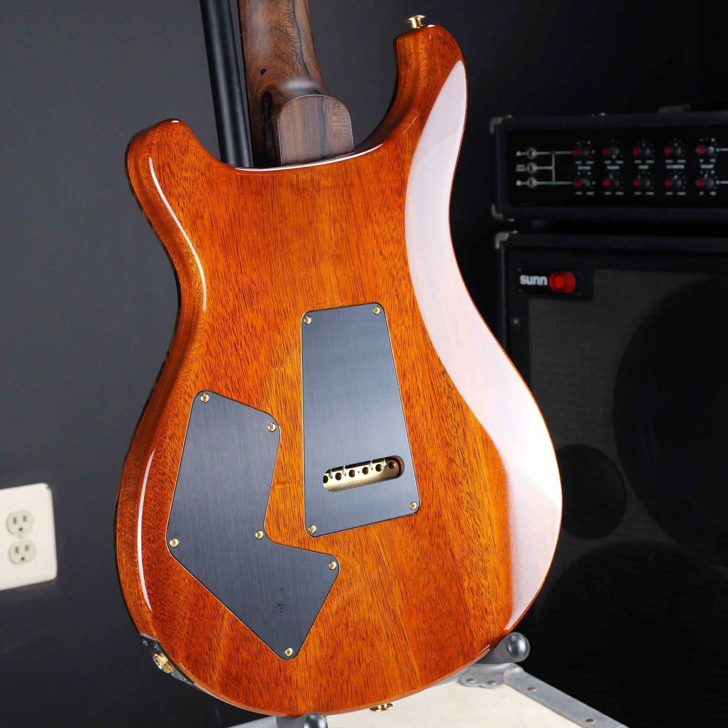 PRS Private Stock Modern Eagle V Semi-Hollow Natural