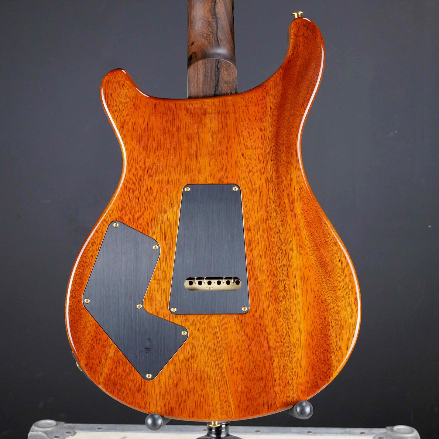 PRS Private Stock Modern Eagle V Semi-Hollow Natural