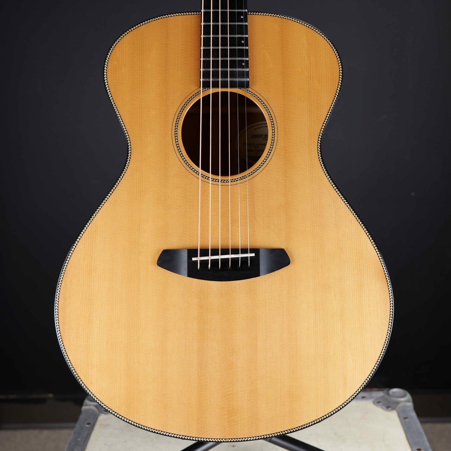 Breedlove Oregon Concert Sitka/Myrtlewood