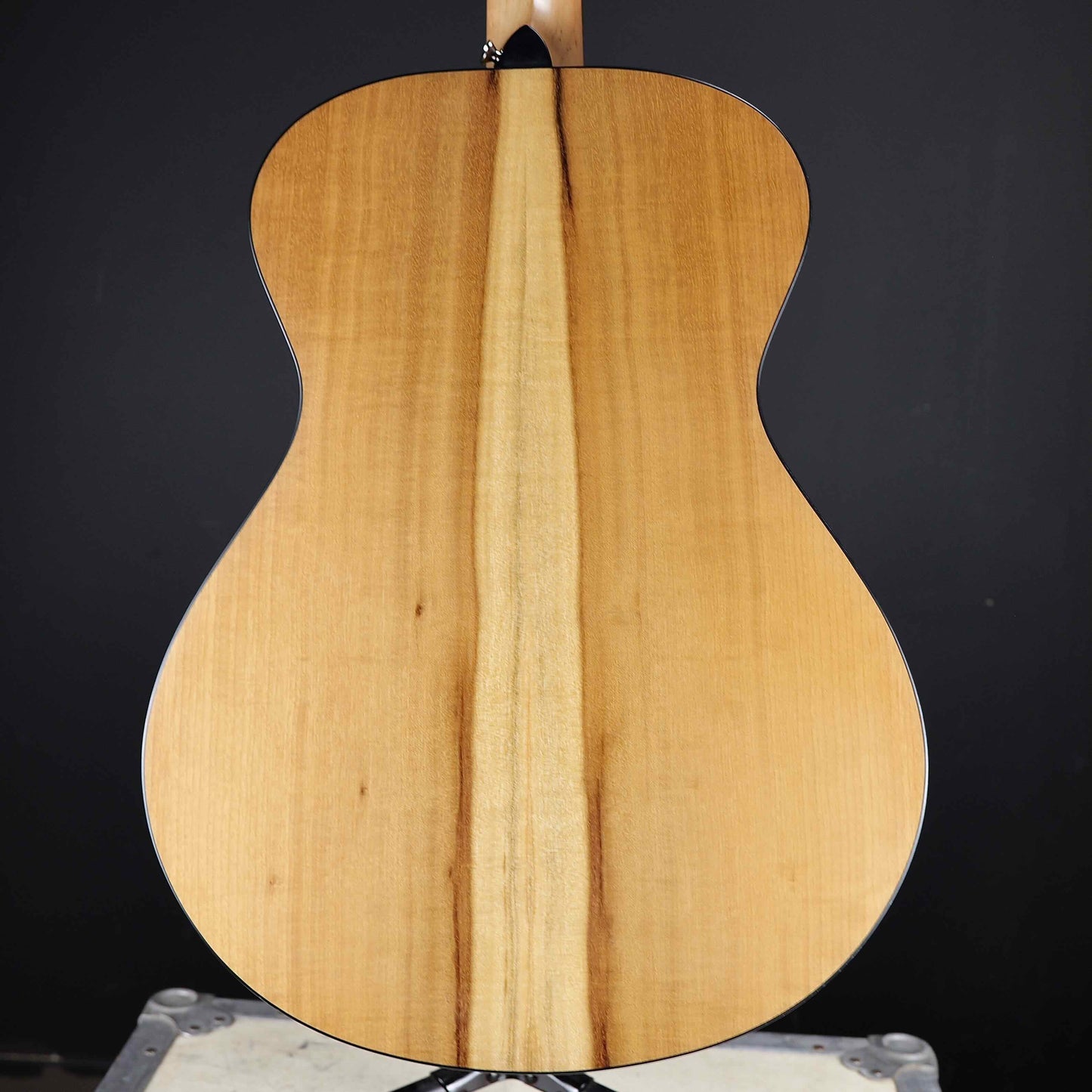 Breedlove Oregon Concert Sitka/Myrtlewood