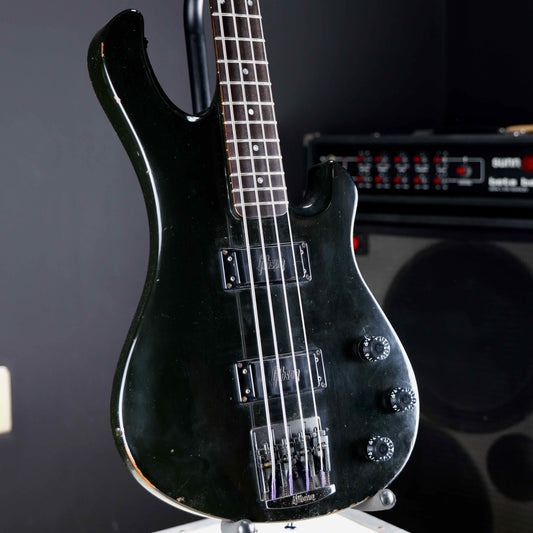 Gibson Q-80 Bass Black
