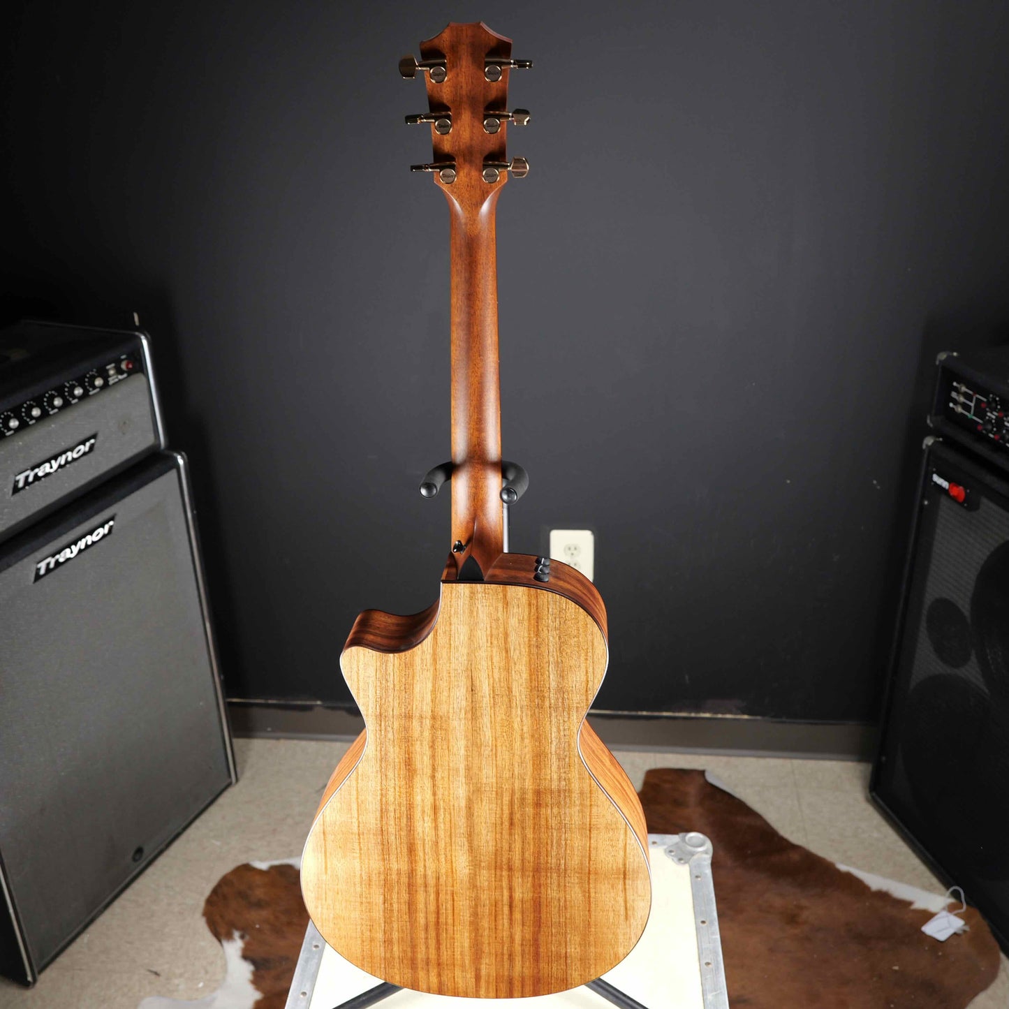Taylor 722ce
