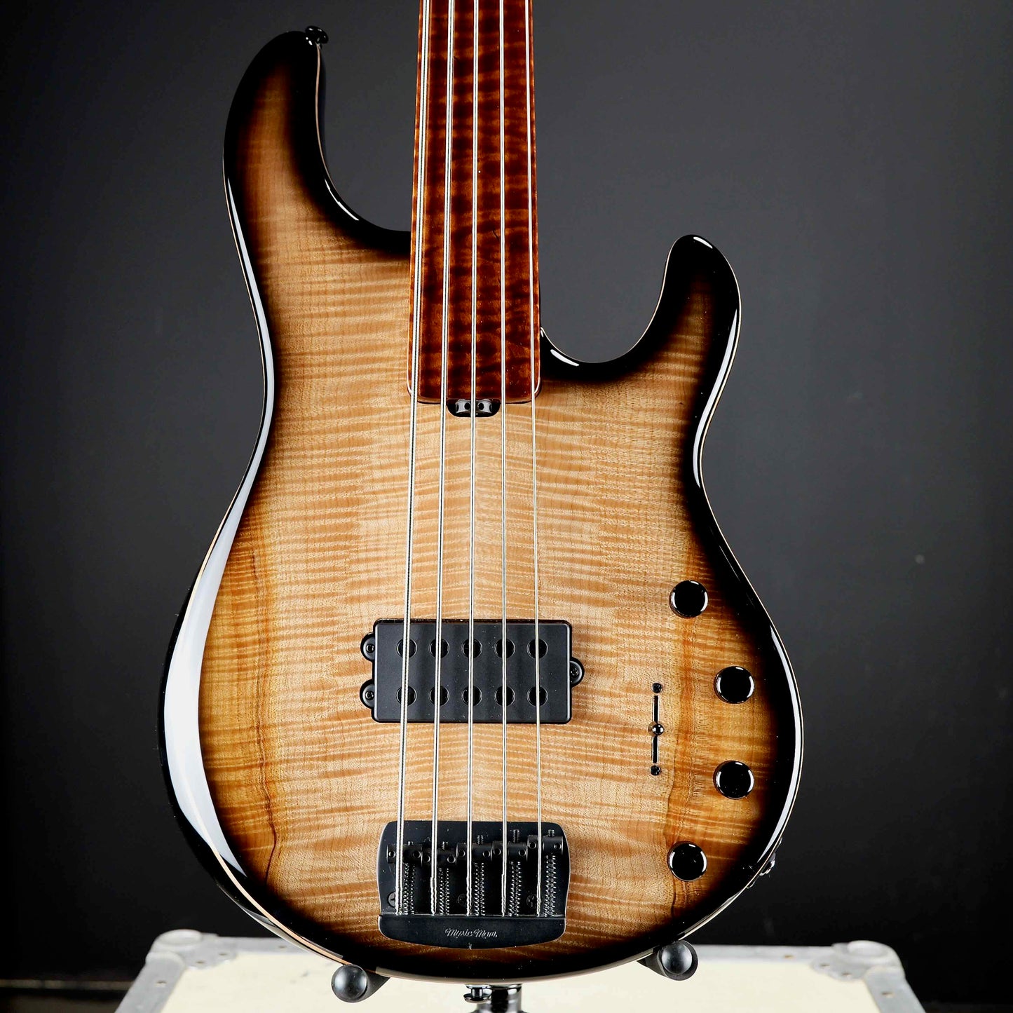 Ernie Ball Music Man BFR Stingray 5 Fretless Anthracite