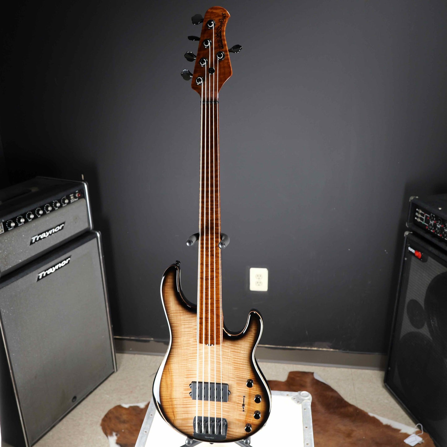 Ernie Ball Music Man BFR Stingray 5 Fretless Anthracite