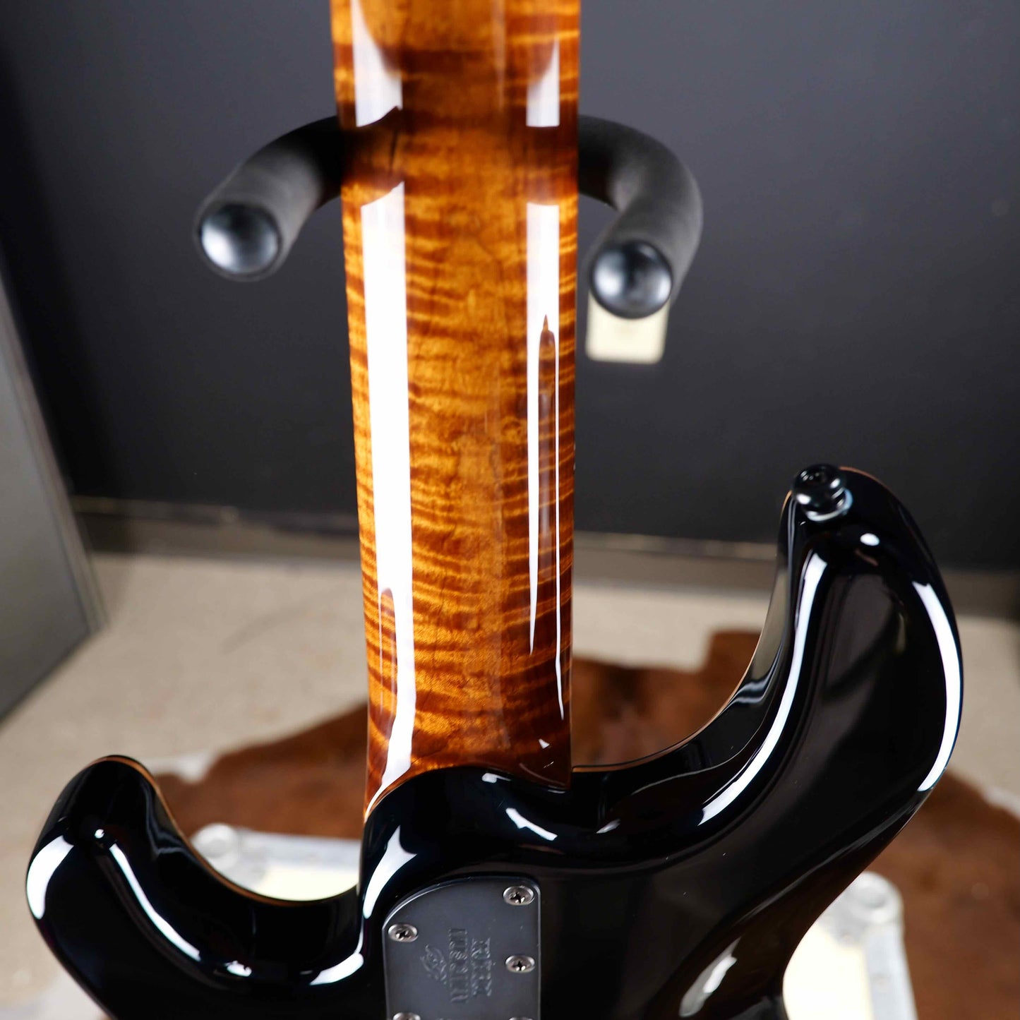 Ernie Ball Music Man BFR Stingray 5 Fretless Anthracite