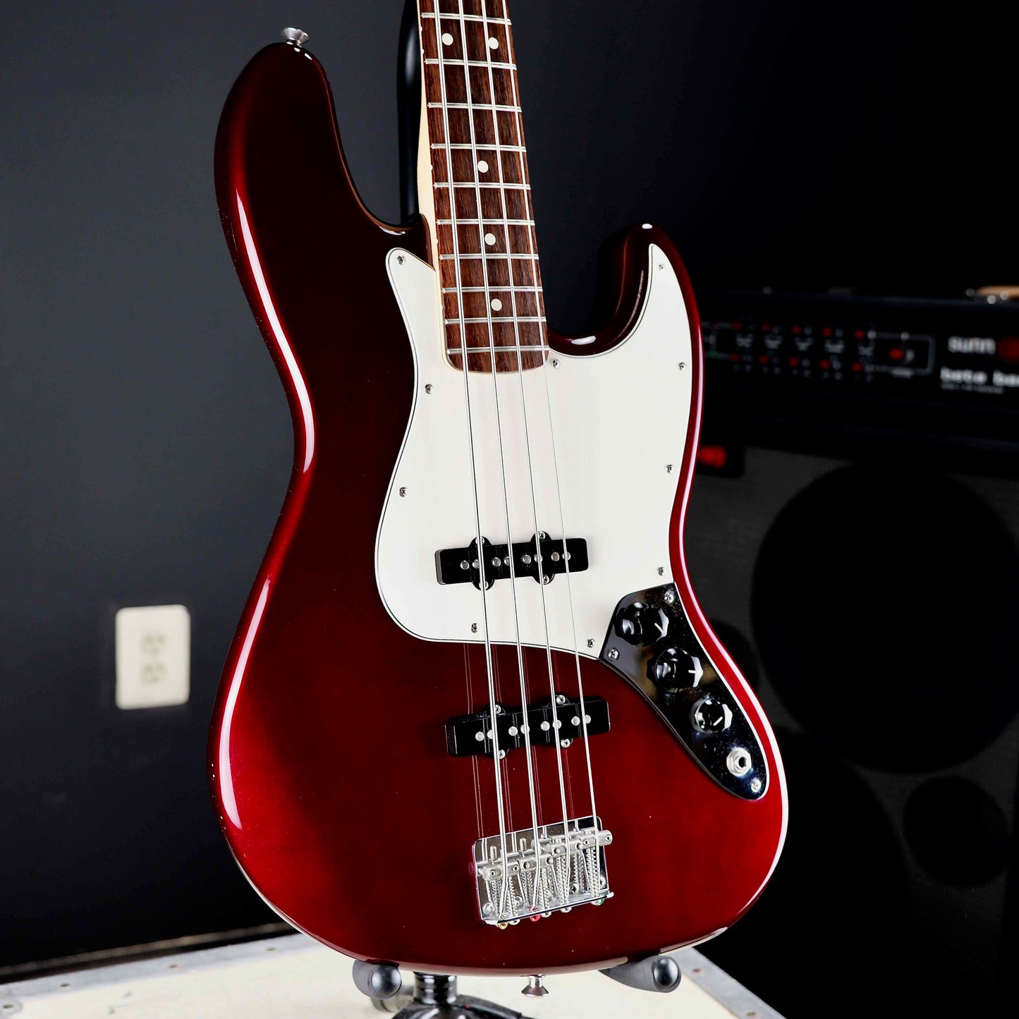 Fender Standard Jazz Bass Midnight Wine