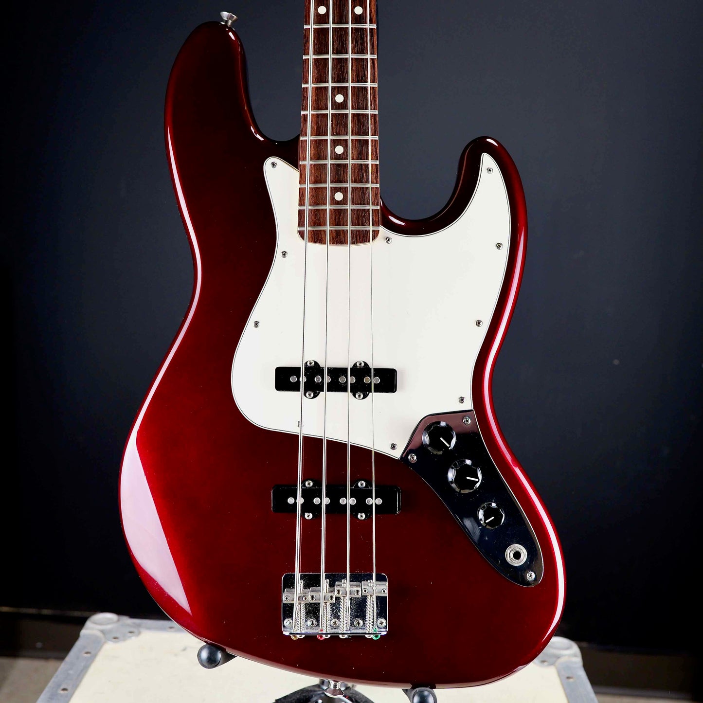 Fender Standard Jazz Bass Midnight Wine