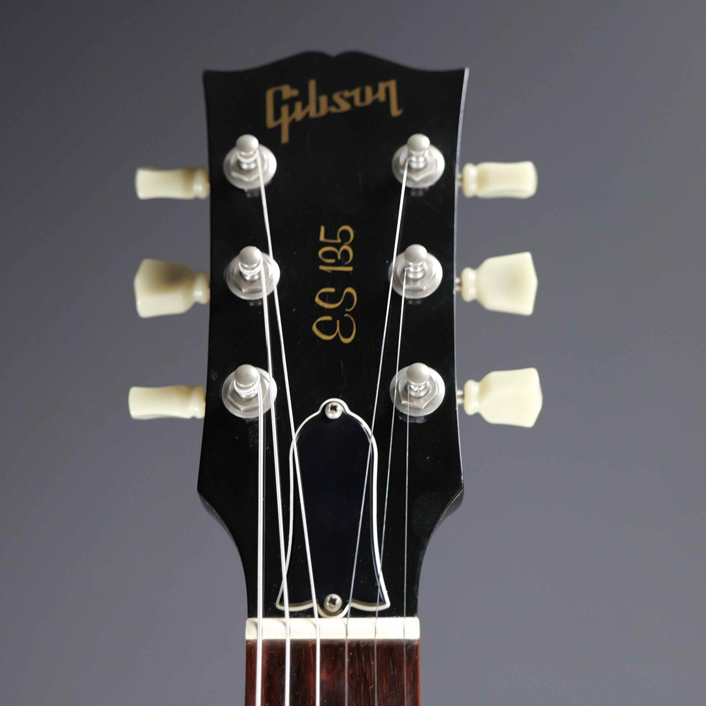 Gibson ES-135 Ebony 90s