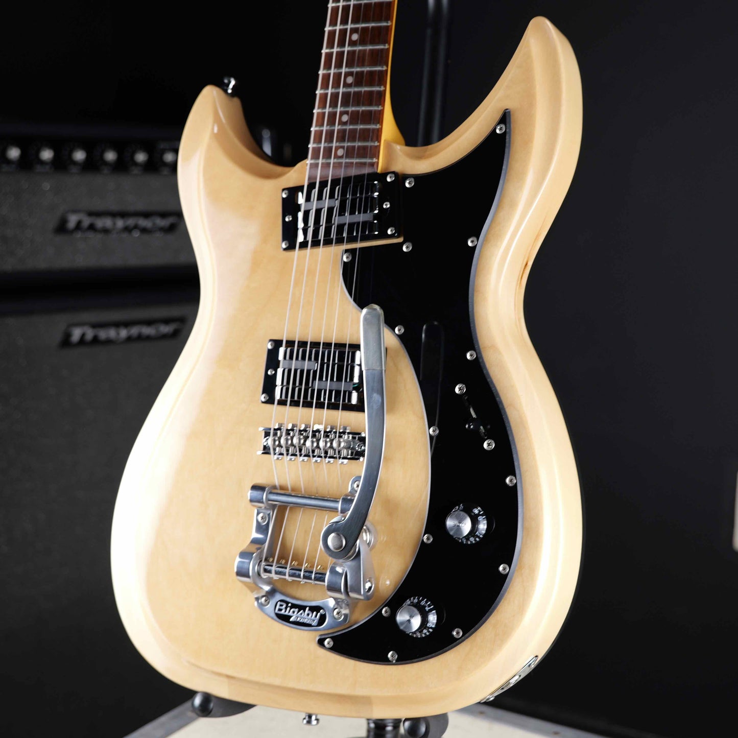 Godin Dorchester Natural w/ Bigsby