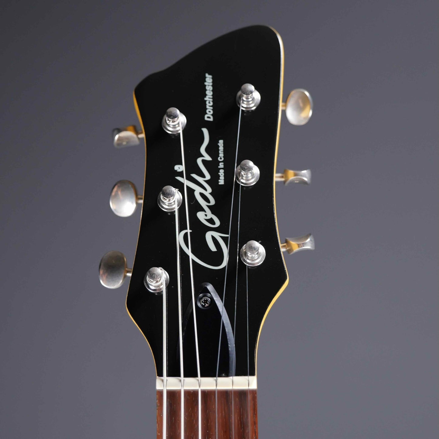 Godin Dorchester Natural w/ Bigsby