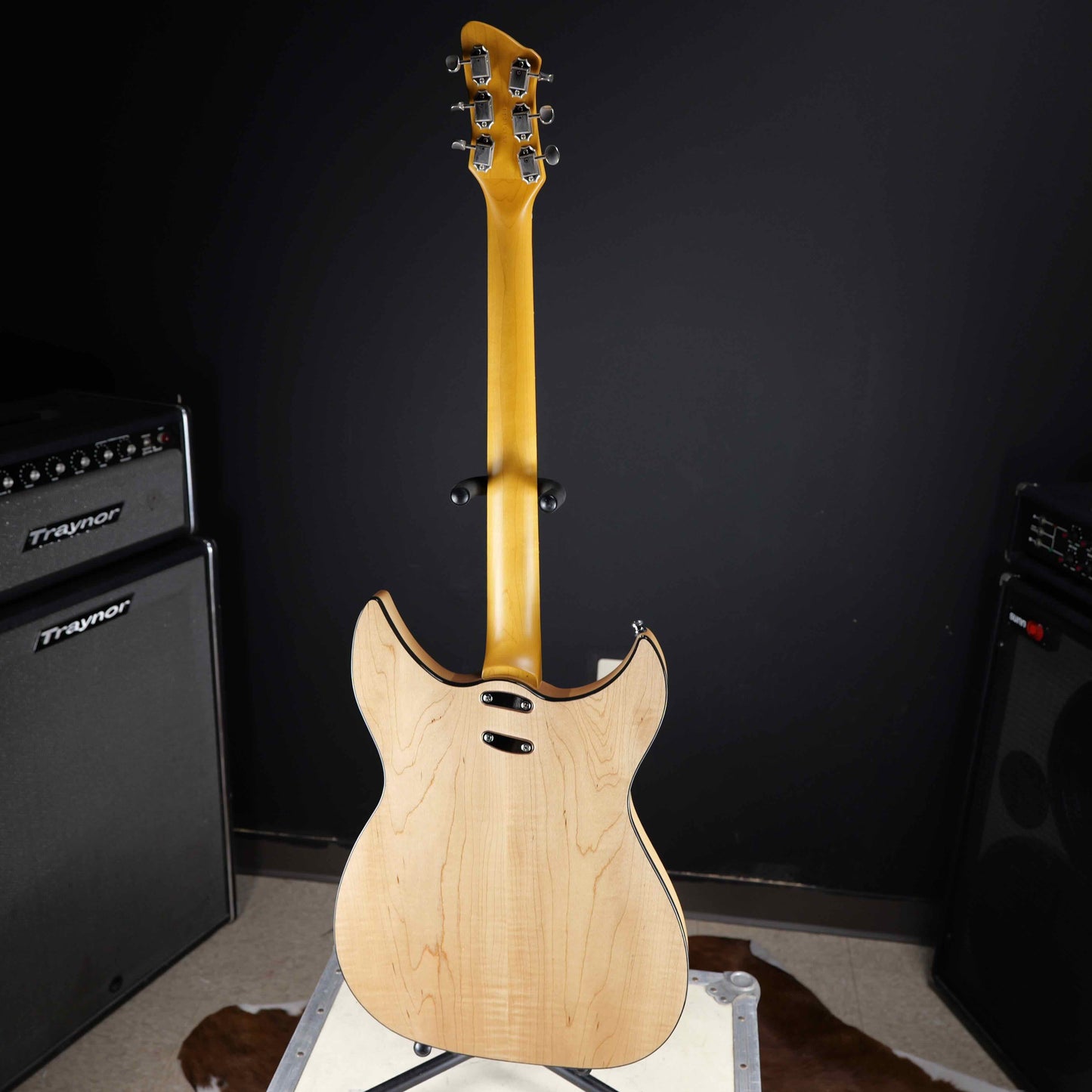 Godin Dorchester Natural w/ Bigsby