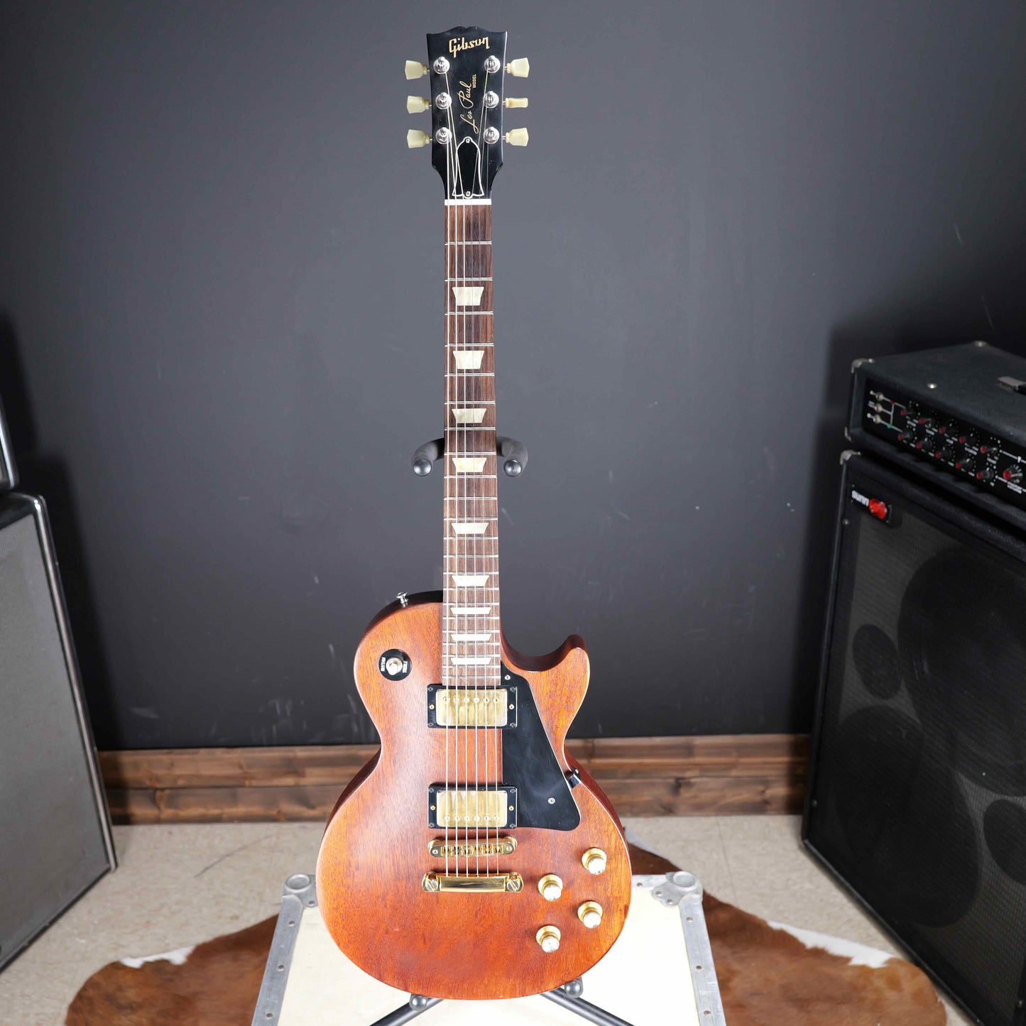Gibson Les Paul Studio Mahogany w/ Bare Knuckle The Mule Set