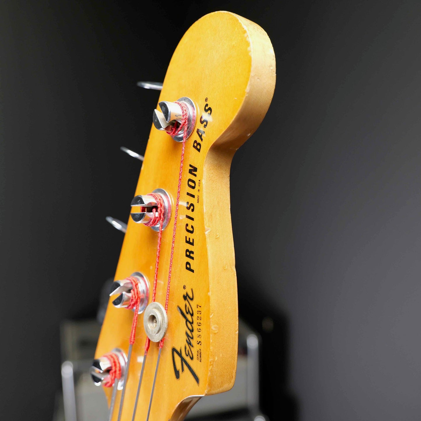 Fender Fretless Precision Bass 1978 Three Tone Sunburst