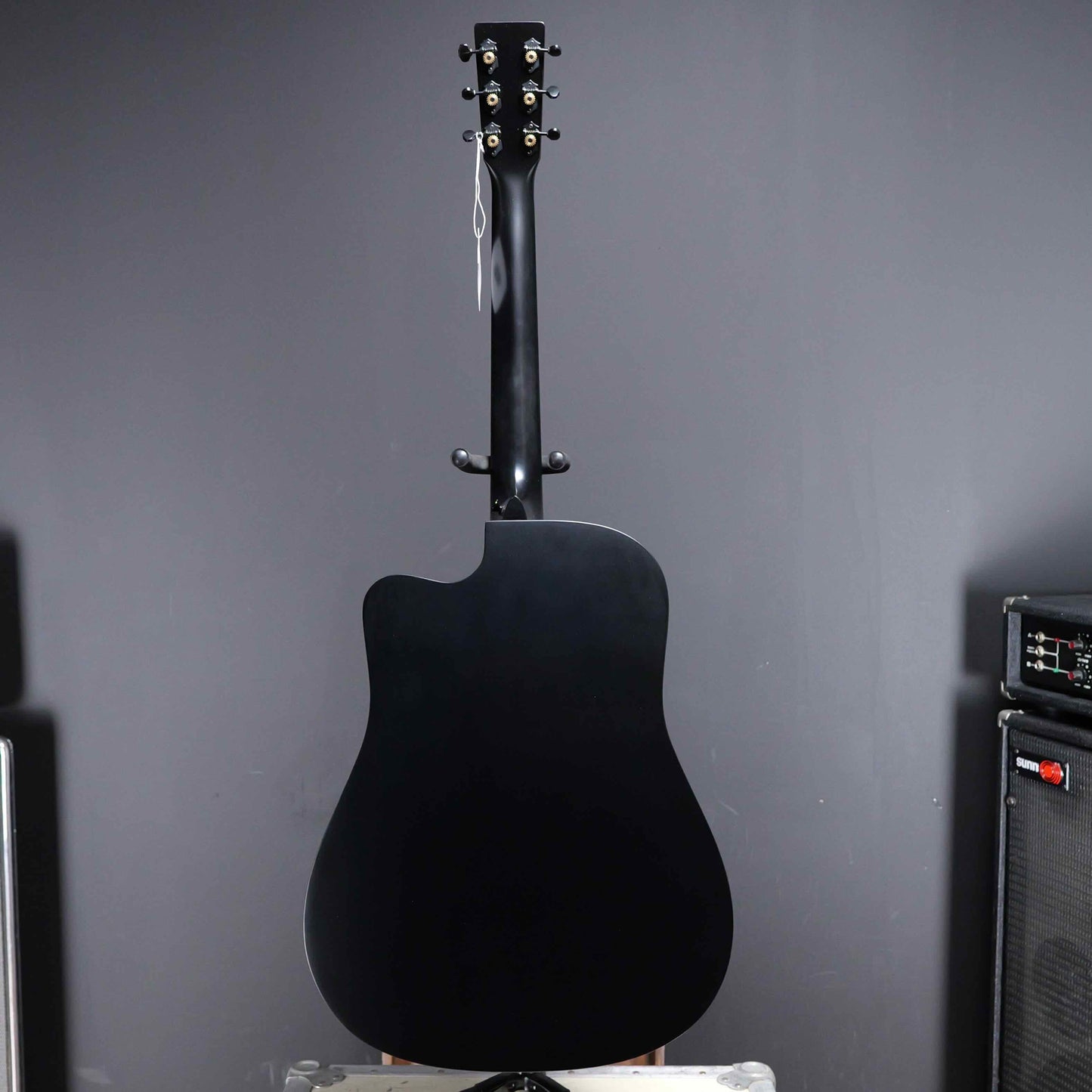 Martin DC-10E Modern Black
