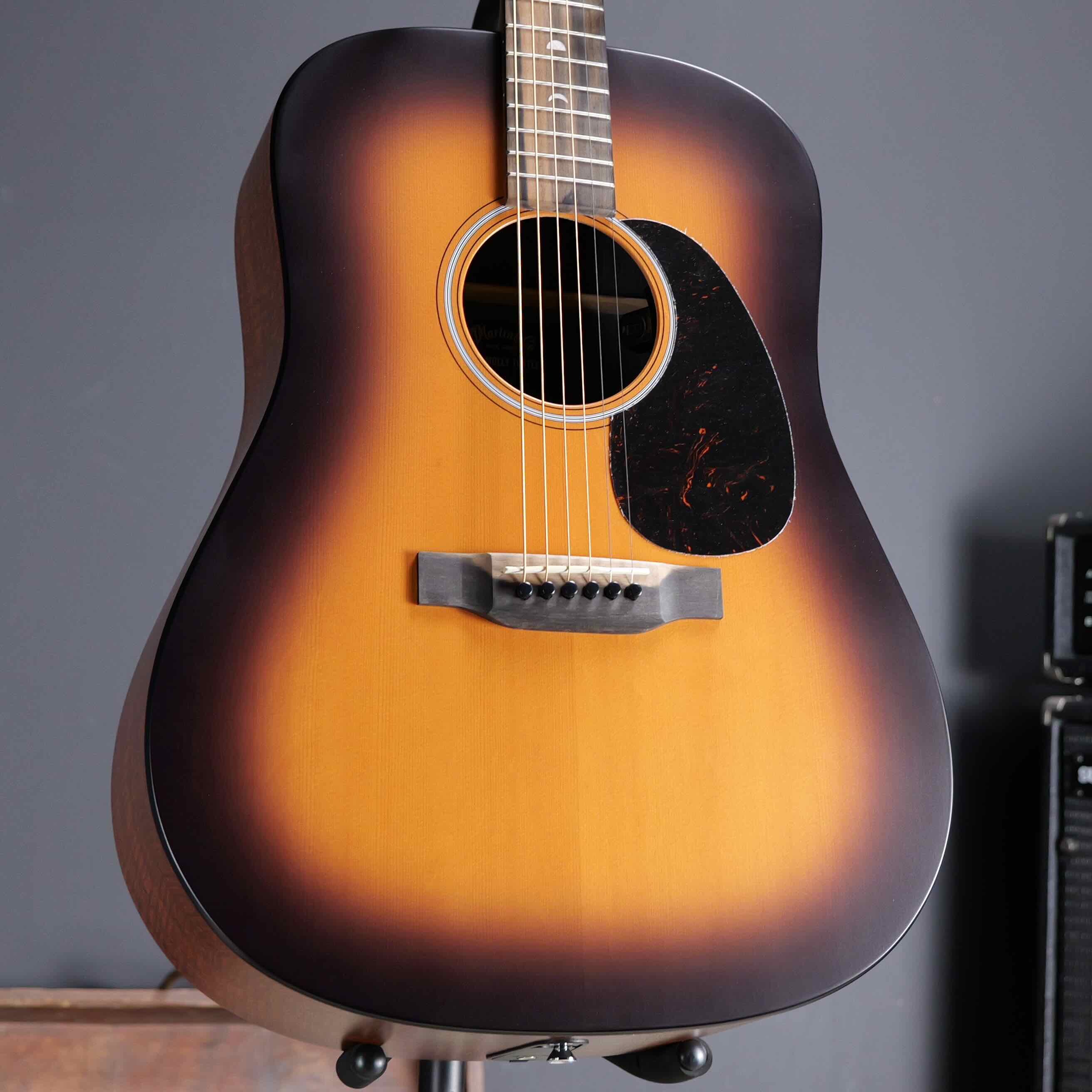 Martin D-X2E Molly Tuttle – Matt's Guitars