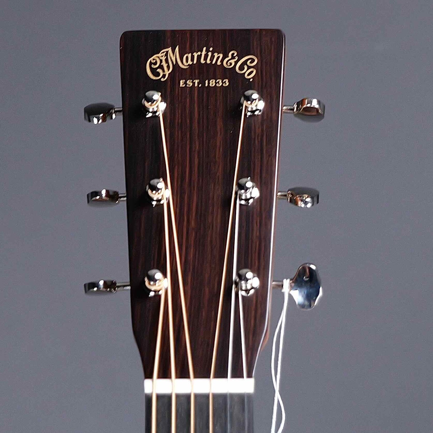 Martin D-18
