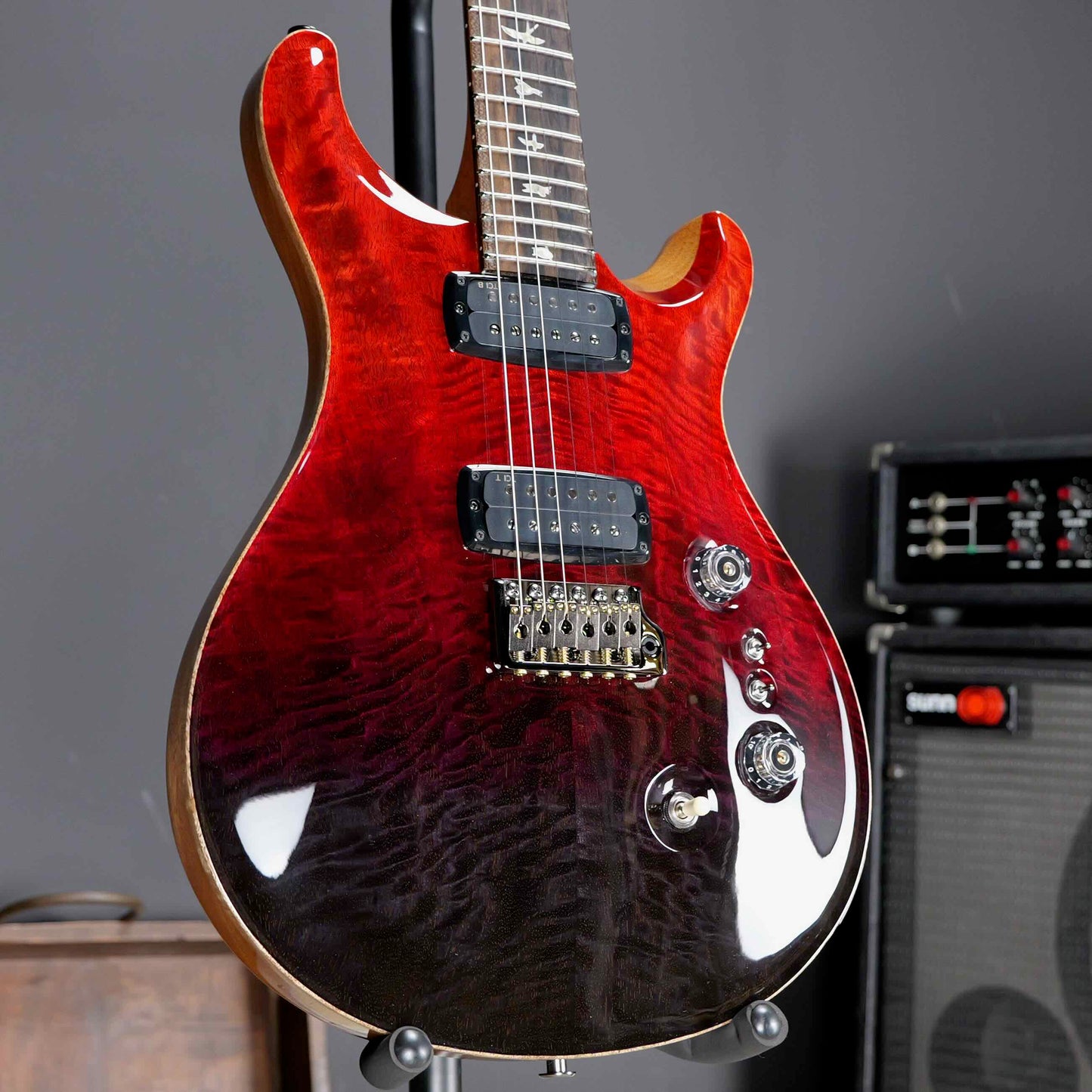 PRS Custom 24-08 Mango Top Limited Edition Fire Red Gray/Black Fade