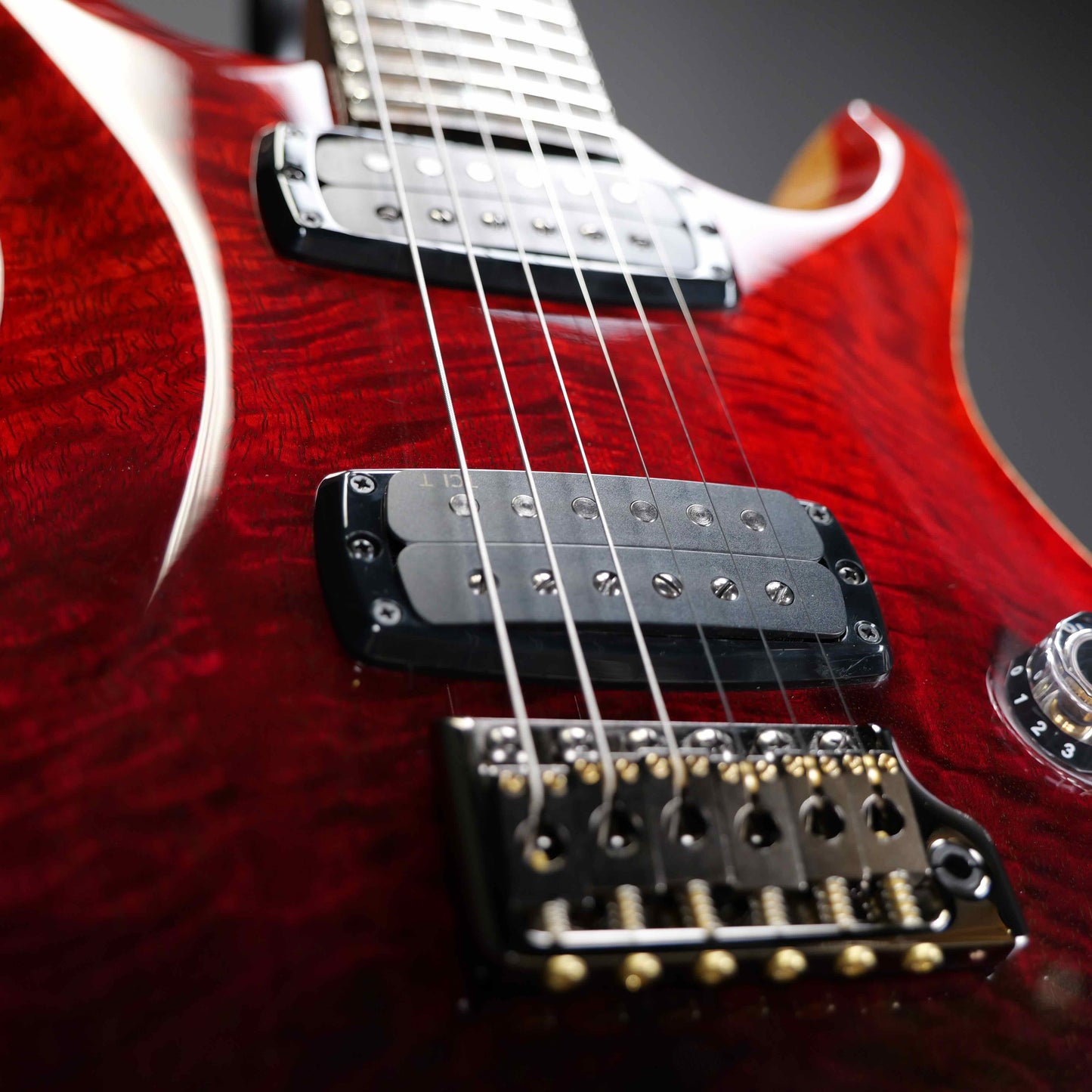 PRS Custom 24-08 Mango Top Limited Edition Fire Red Gray/Black Fade