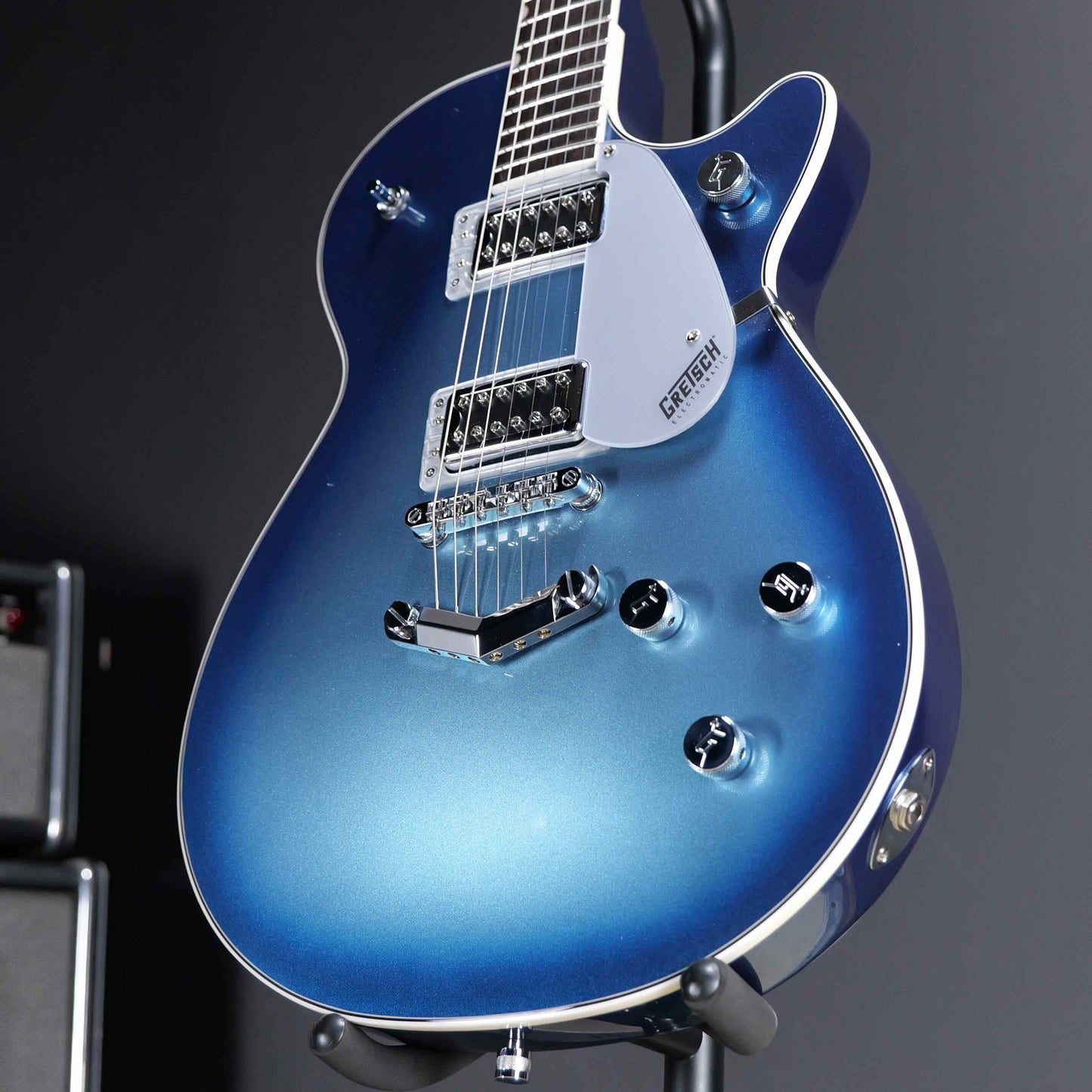 Gretsch G5227 Electromatic Jet BT Single-Cut with V-Stoptail Astra Blue Burst
