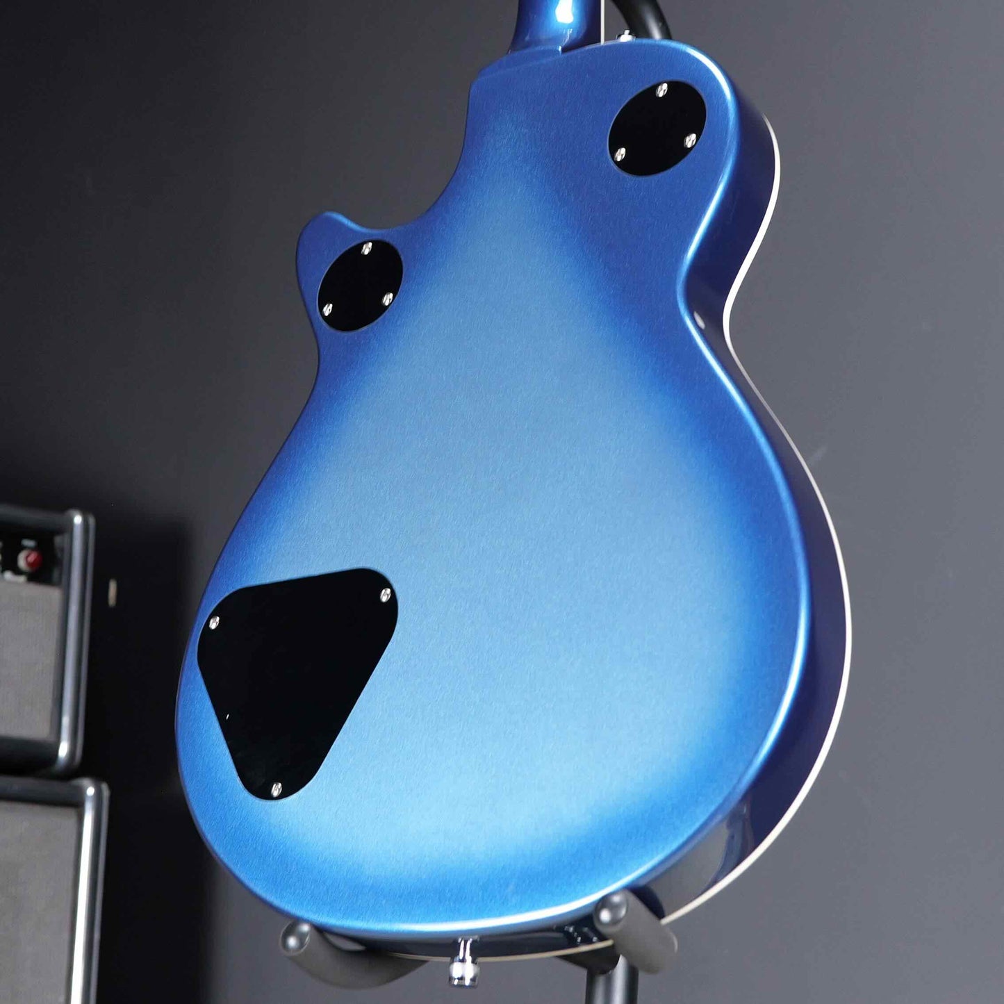 Gretsch G5227 Electromatic Jet BT Single-Cut with V-Stoptail Astra Blue Burst