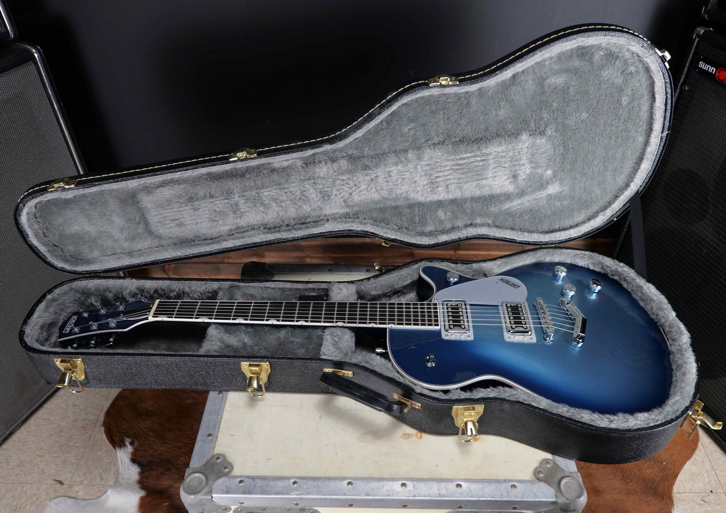 Gretsch G5227 Electromatic Jet BT Single-Cut with V-Stoptail Astra Blue Burst