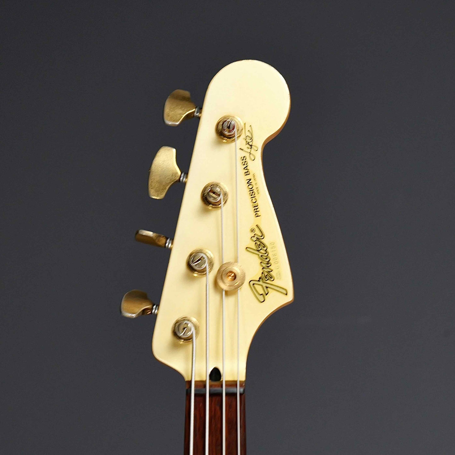 Fender PJR65 Late 80's Aged White Bass