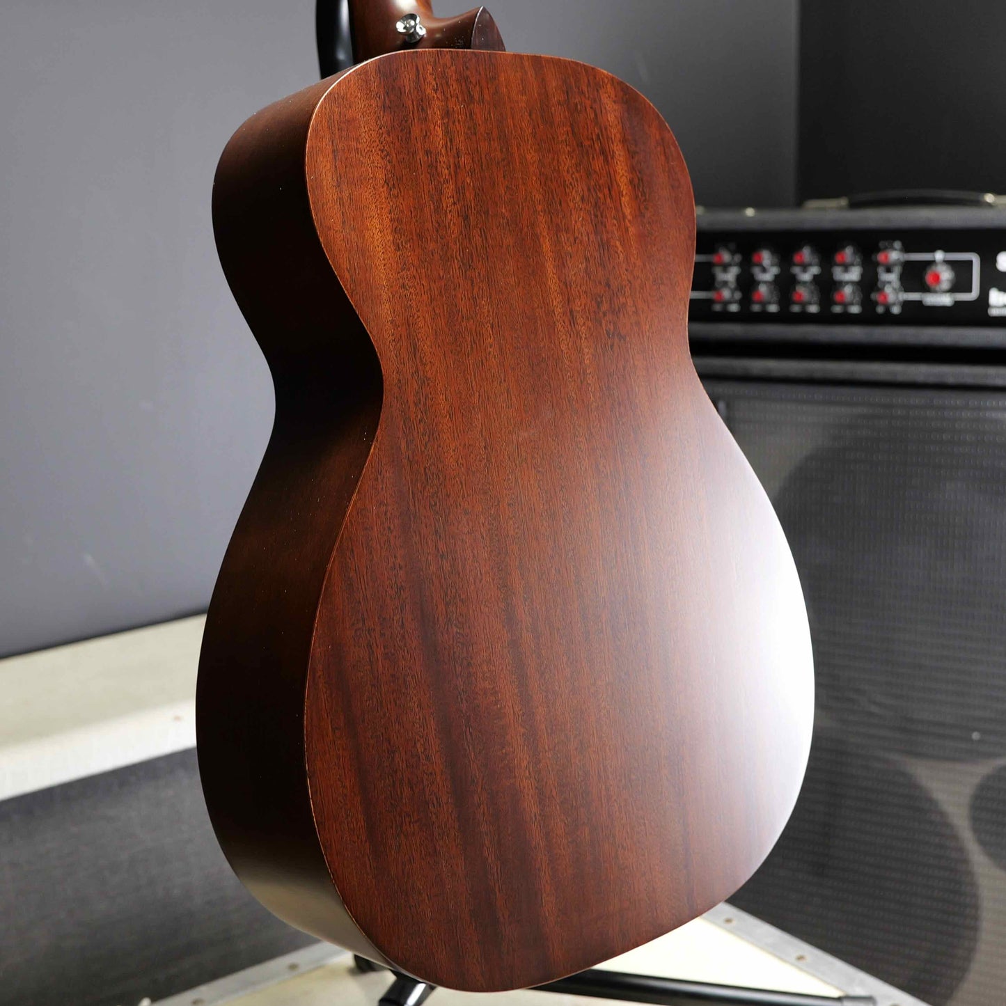 Martin 0-10E Retro Jason Isbell