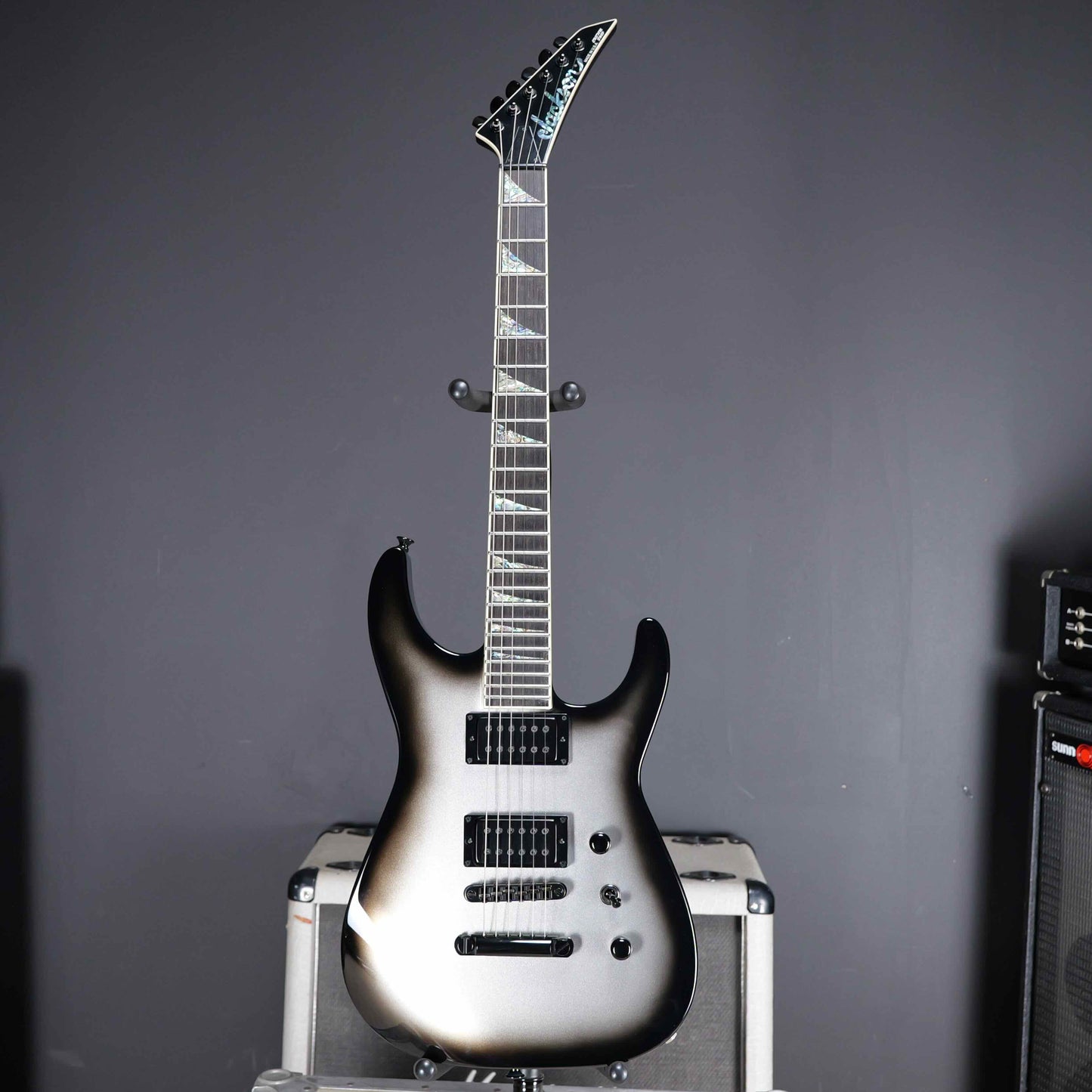 Jackson Custom Shop SL2H HT Soloist Hardtail Silverburst