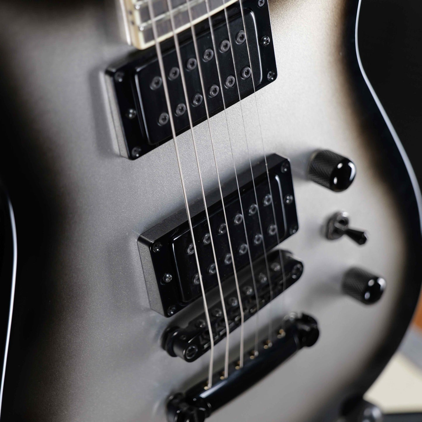 Jackson Custom Shop SL2H HT Soloist Hardtail Silverburst